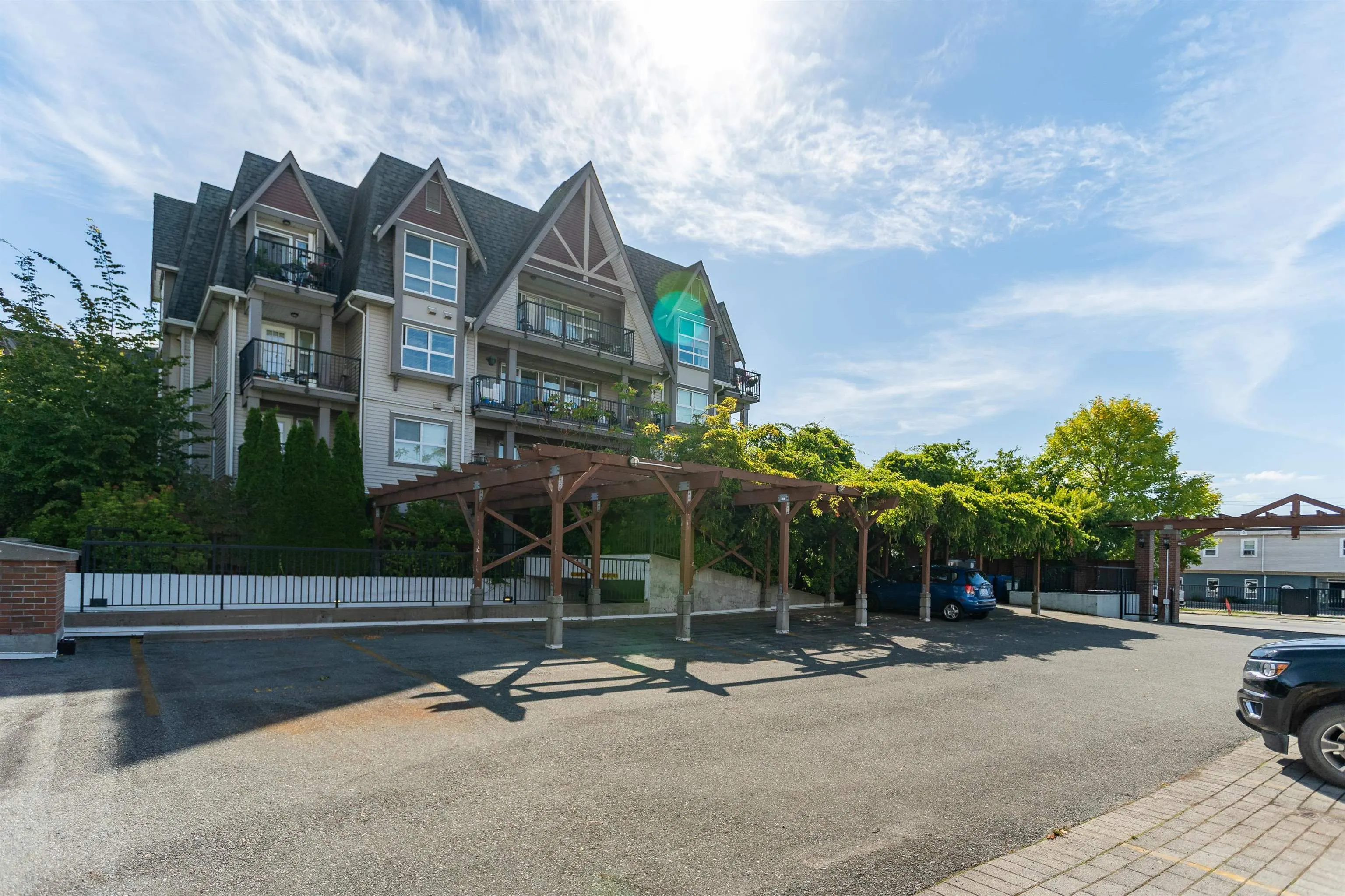 17769 57 Avenue #222