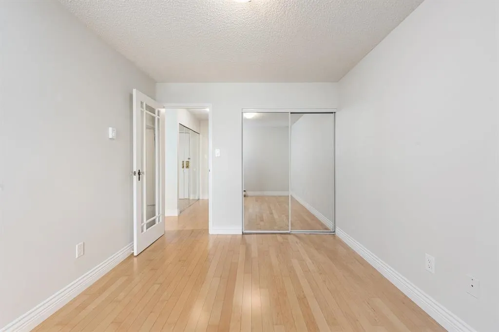 2920 Ash Street #401