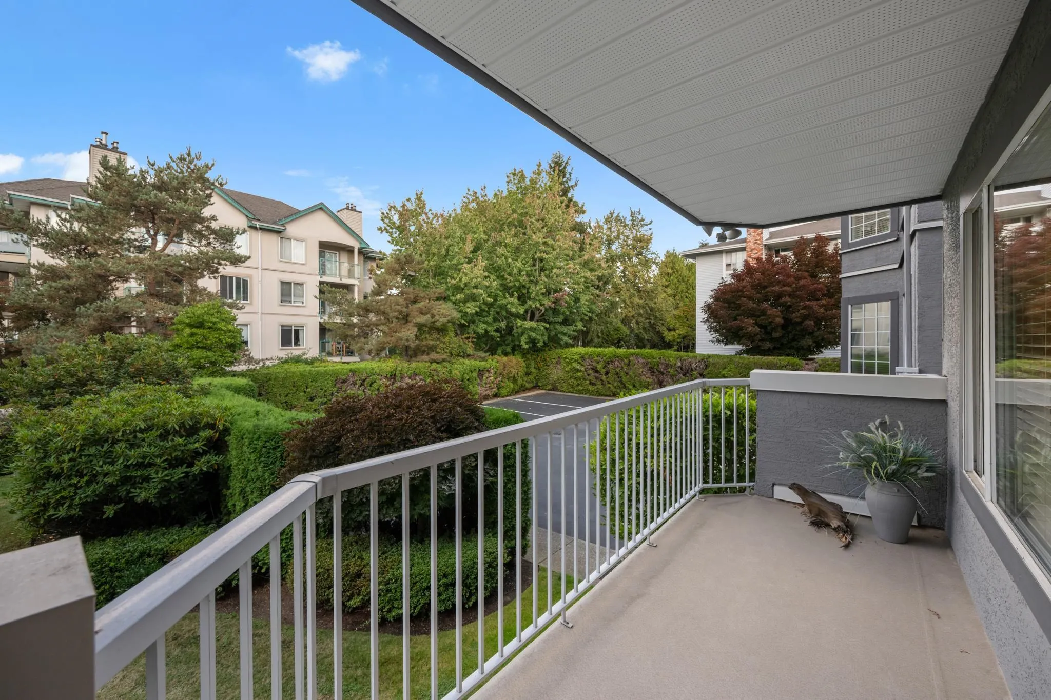 5375 205 Street #112