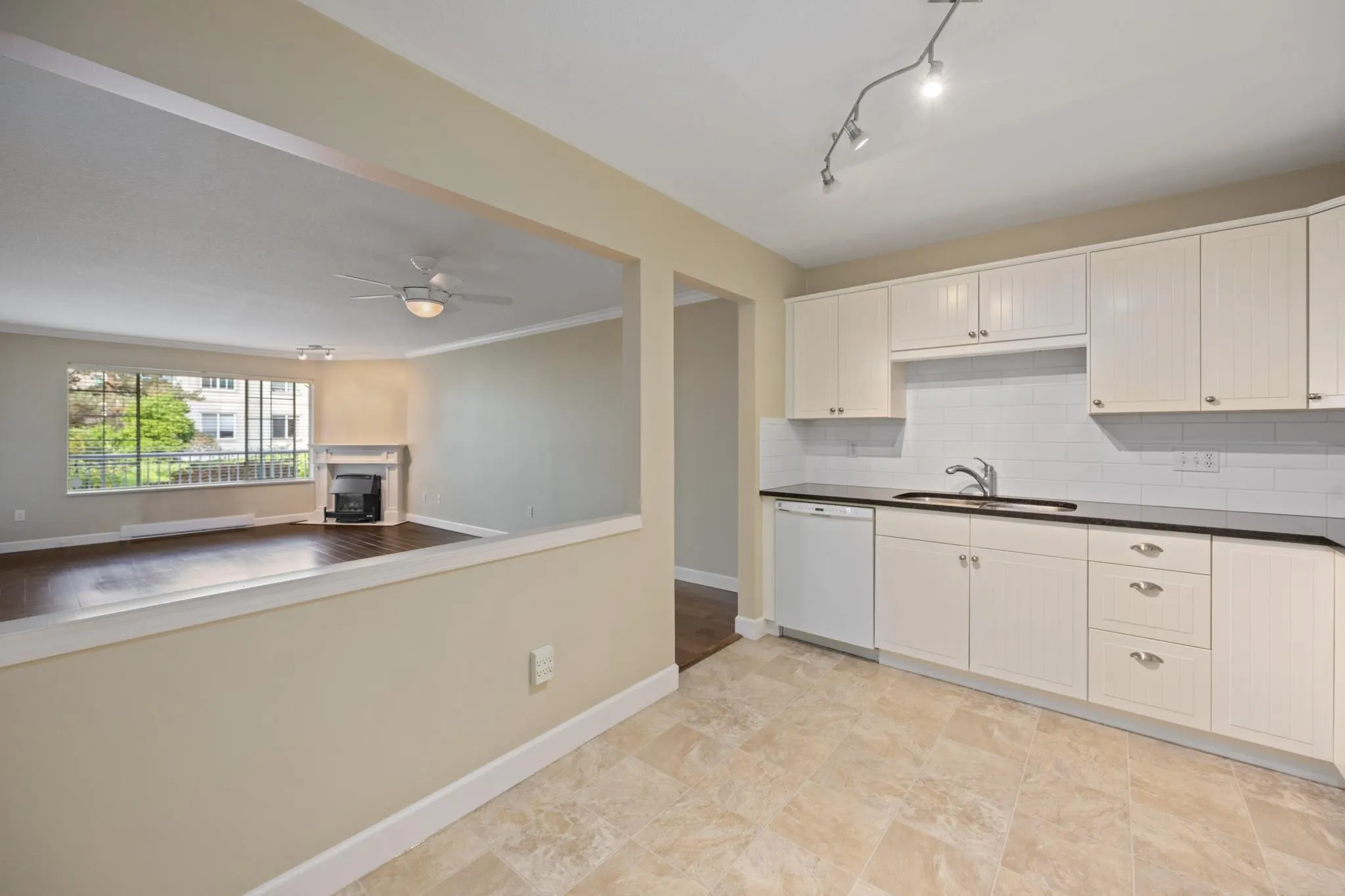 5375 205 Street #112