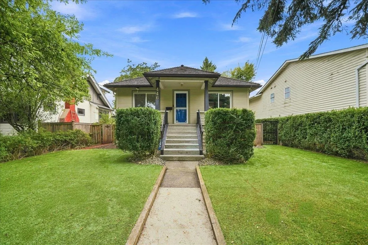 446 Kelly Street