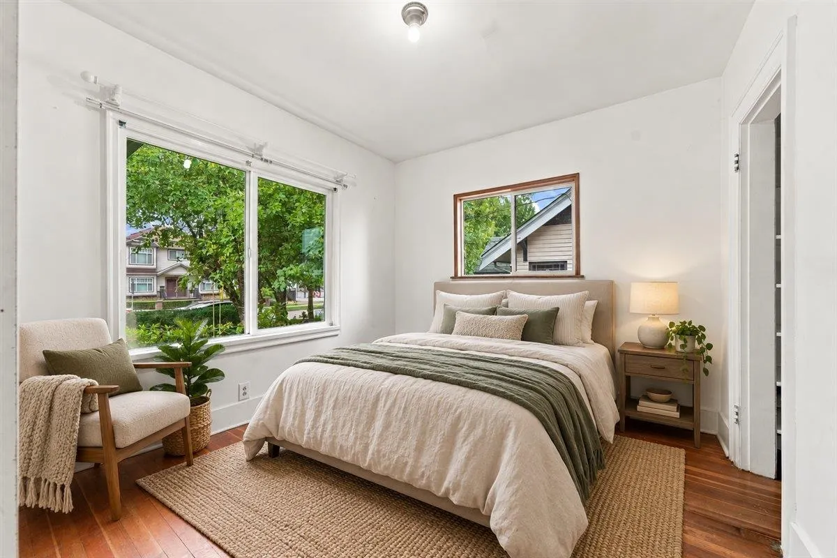 446 Kelly Street