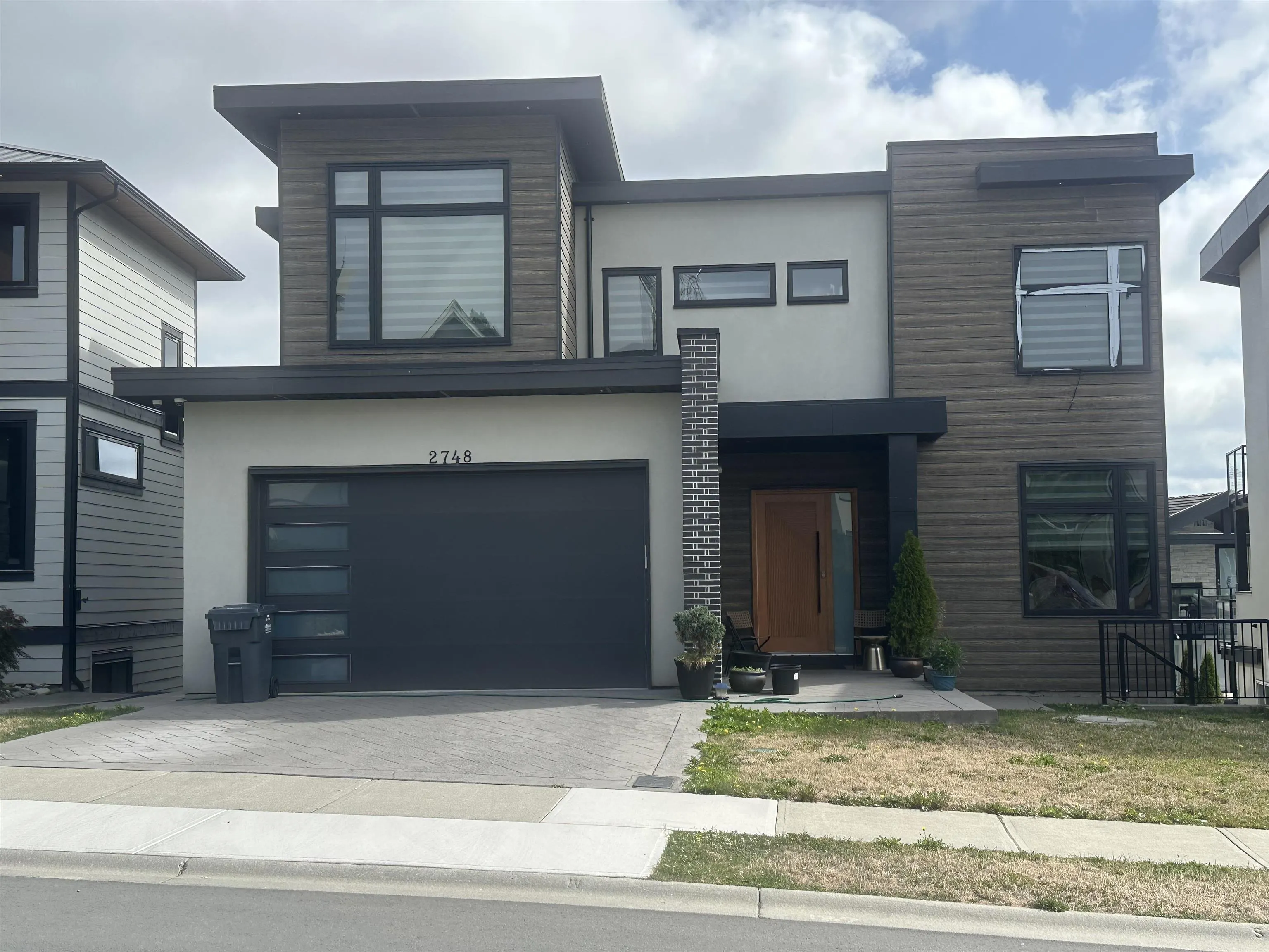 2748 Montana Place