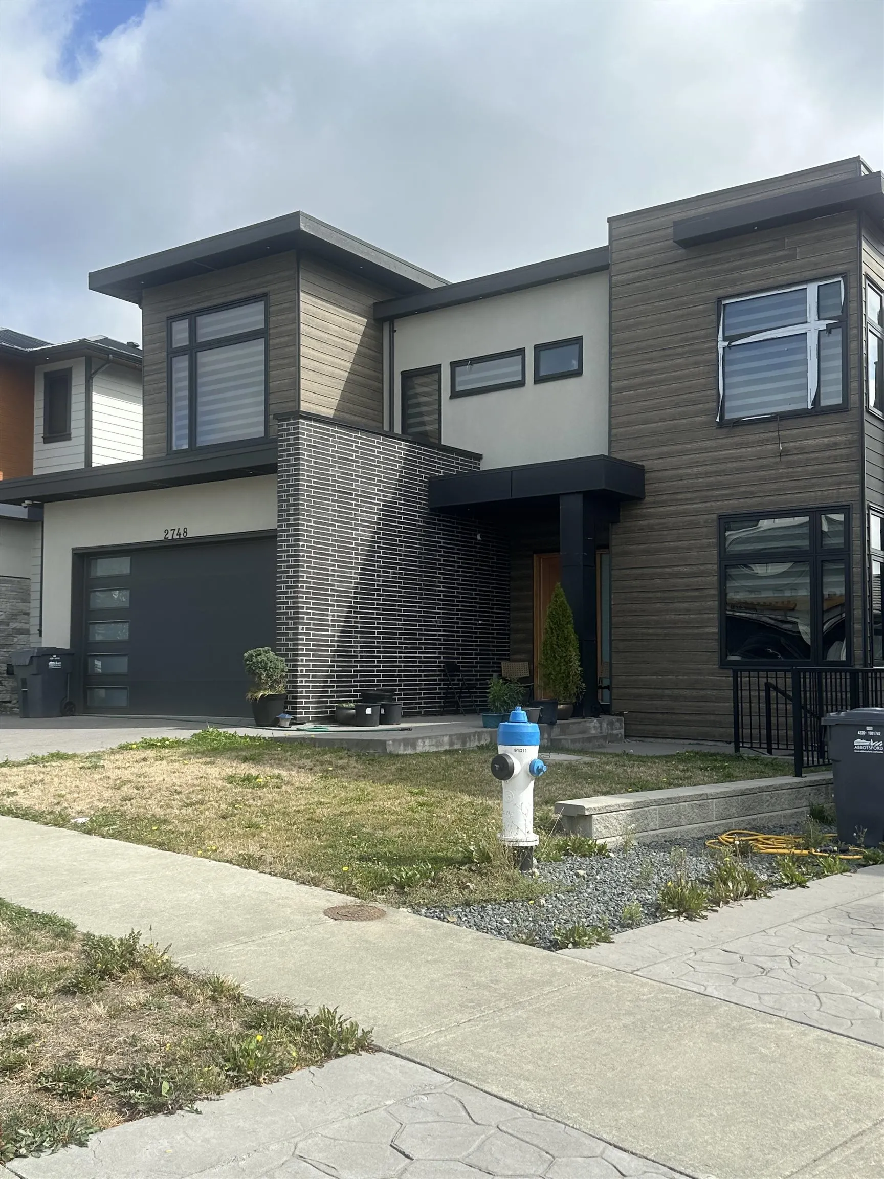2748 Montana Place