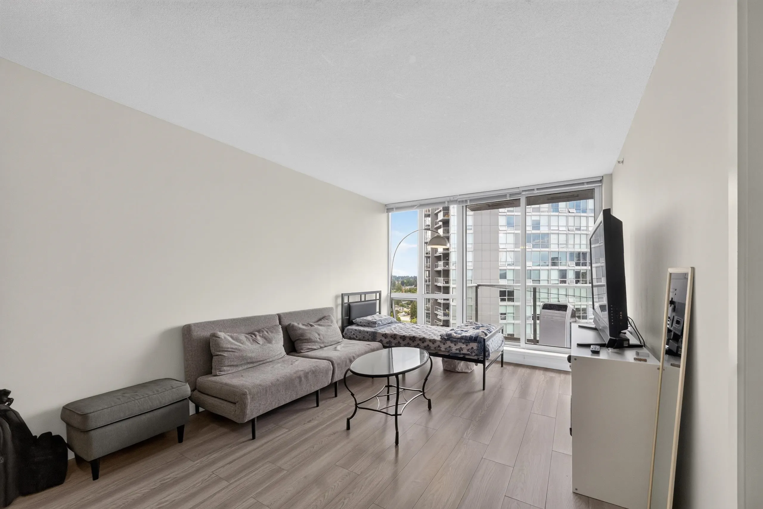 13688 100 Avenue #1903