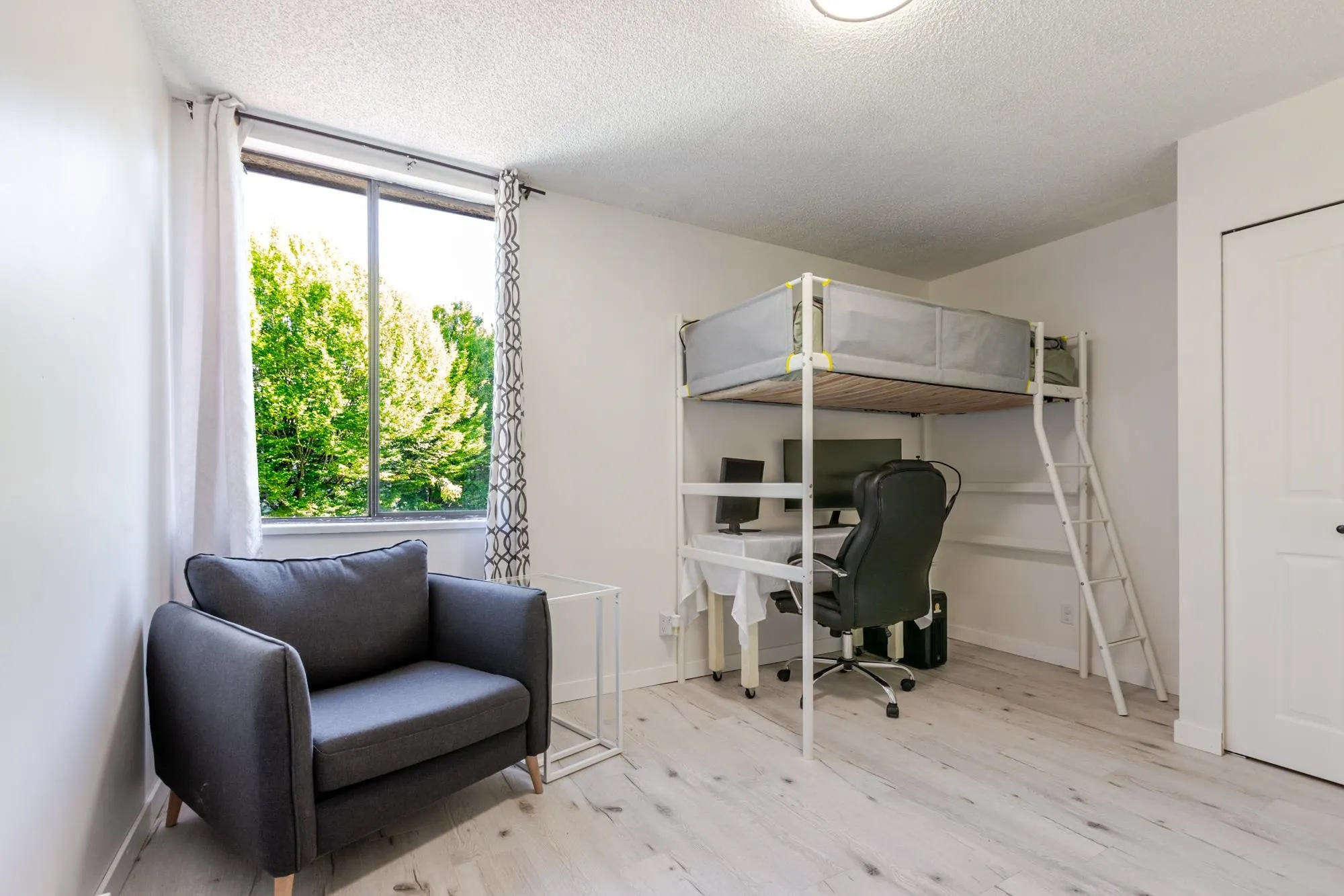 17710 60 Avenue #64