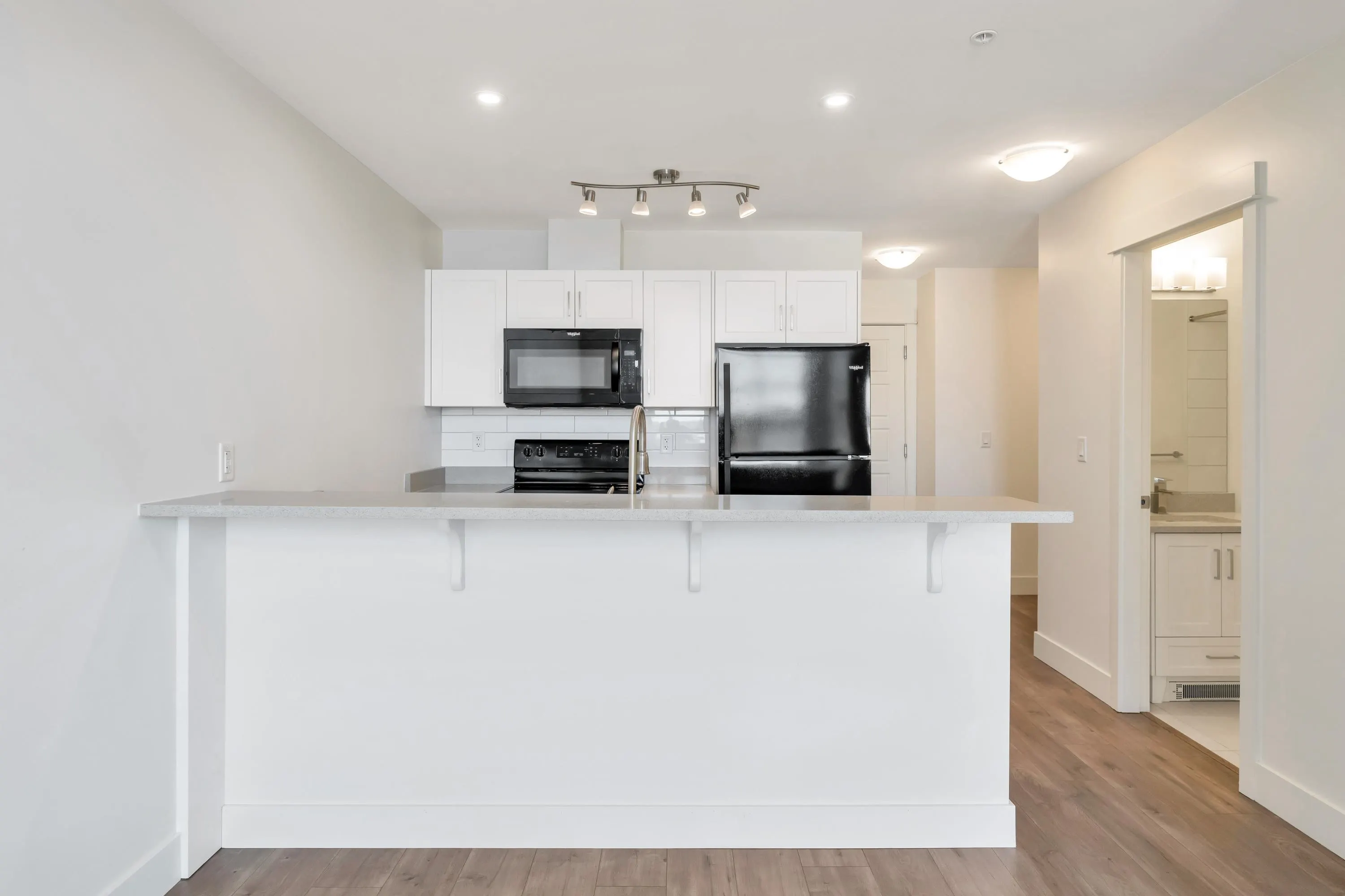 30515 Cardinal Avenue #413