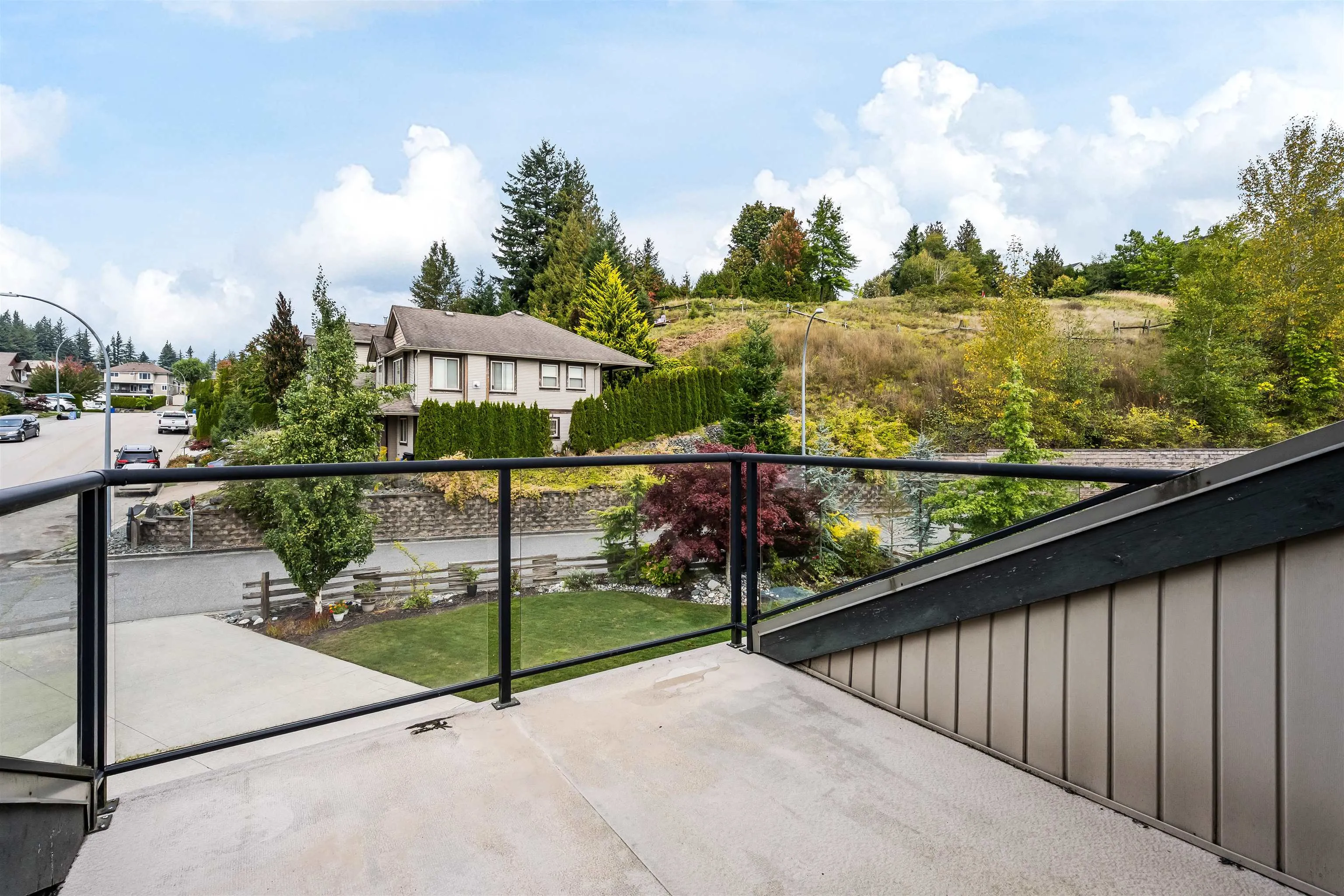 46052 Bridle Ridge Crescent