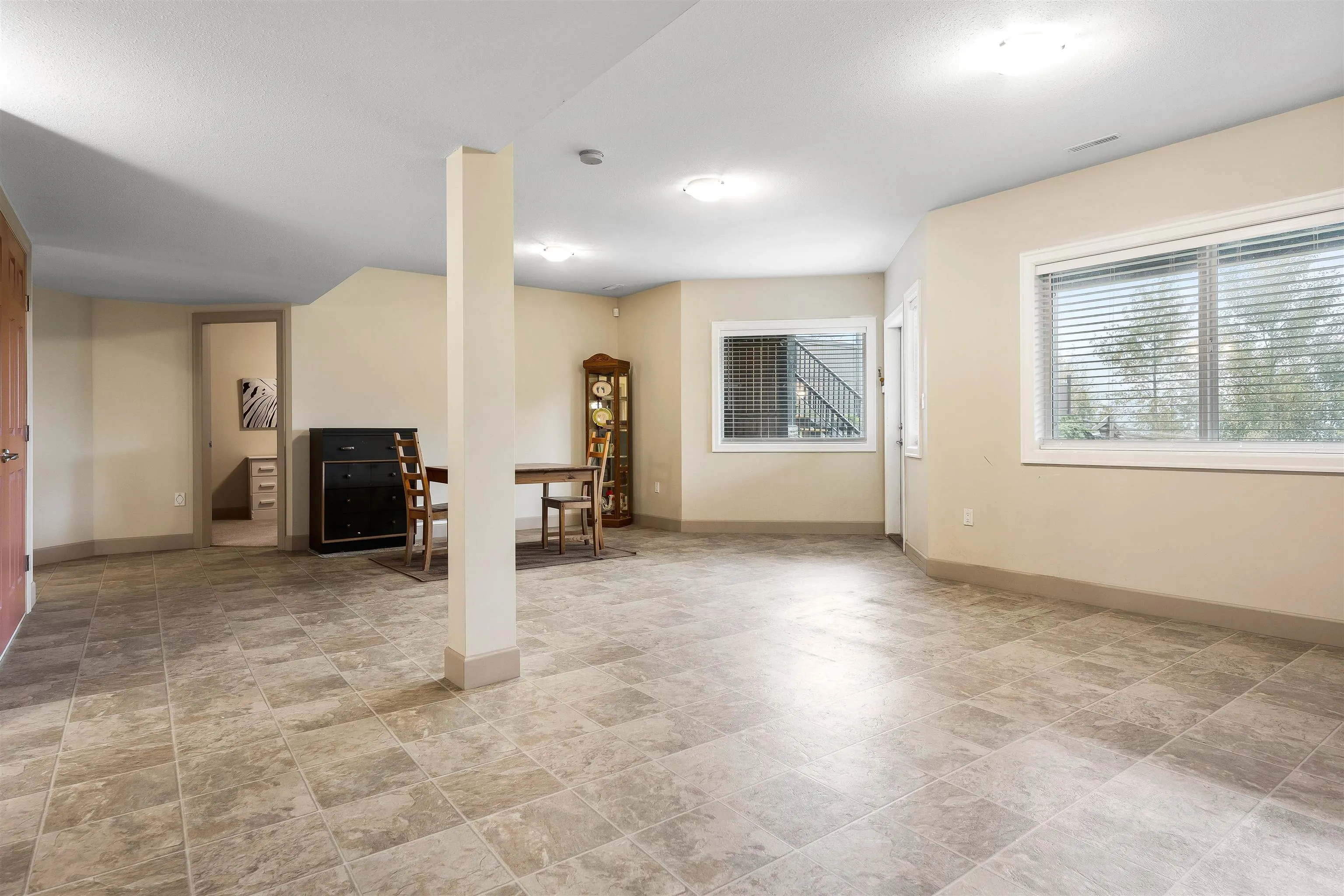 46052 Bridle Ridge Crescent