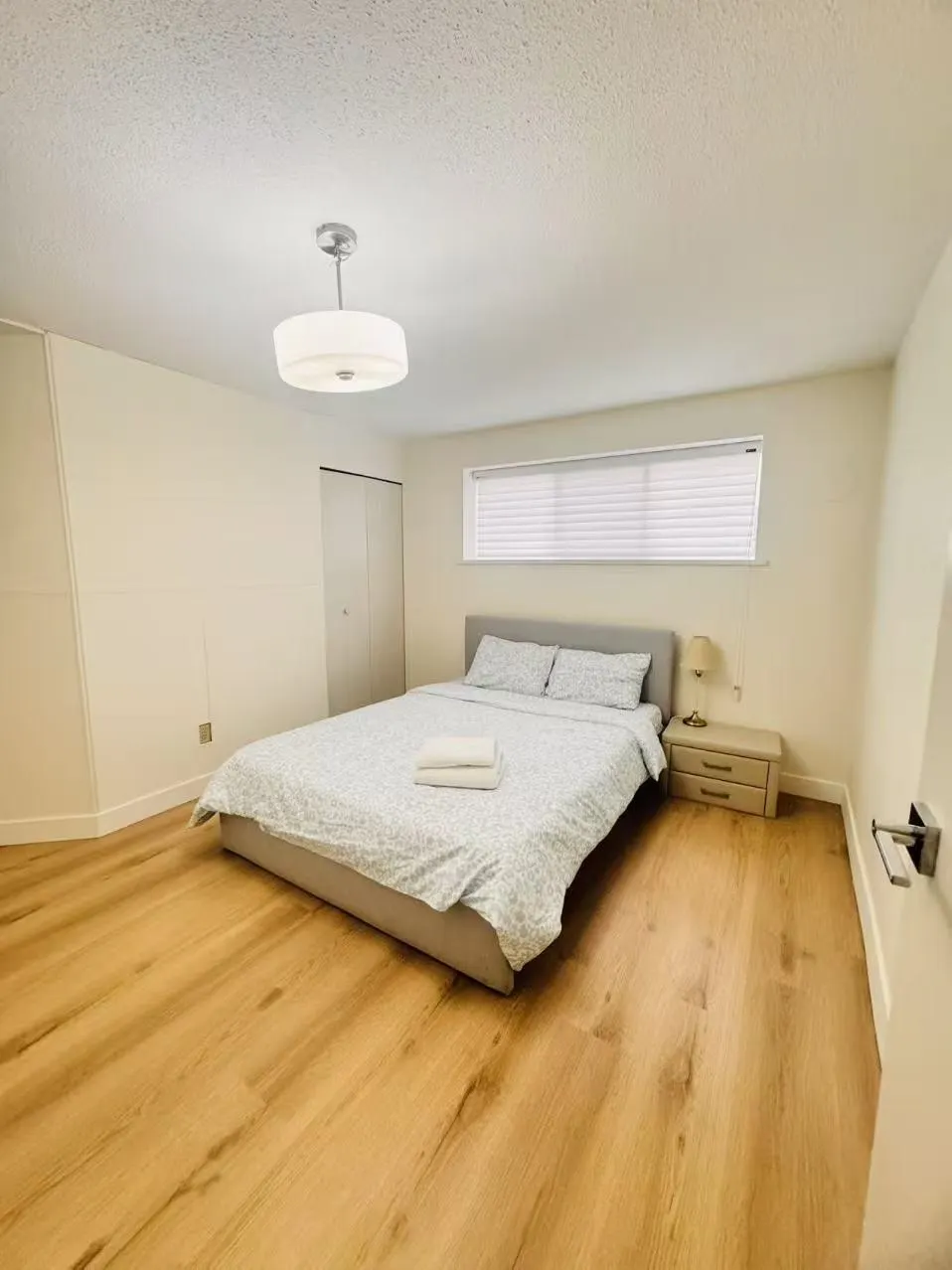 4000 W 33rd Avenue