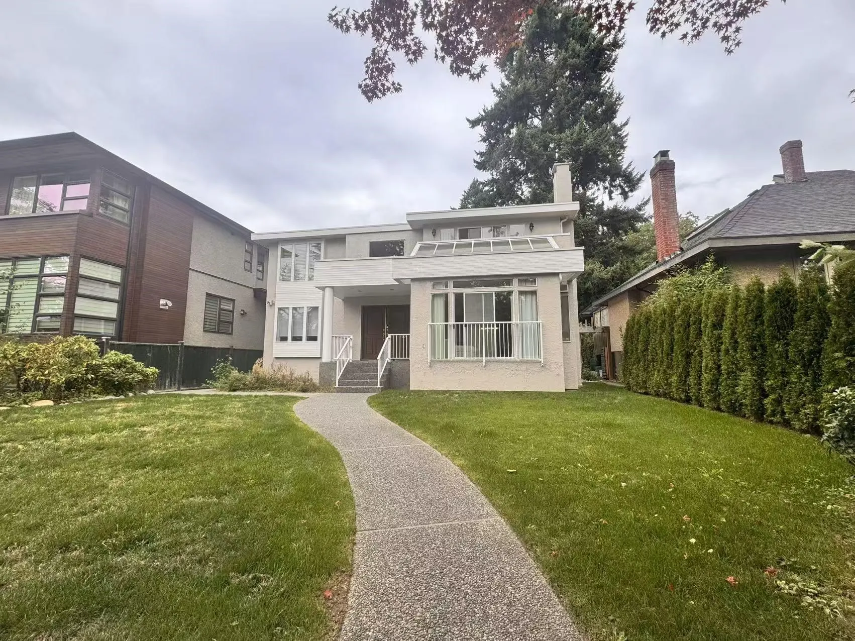 4000 W 33rd Avenue