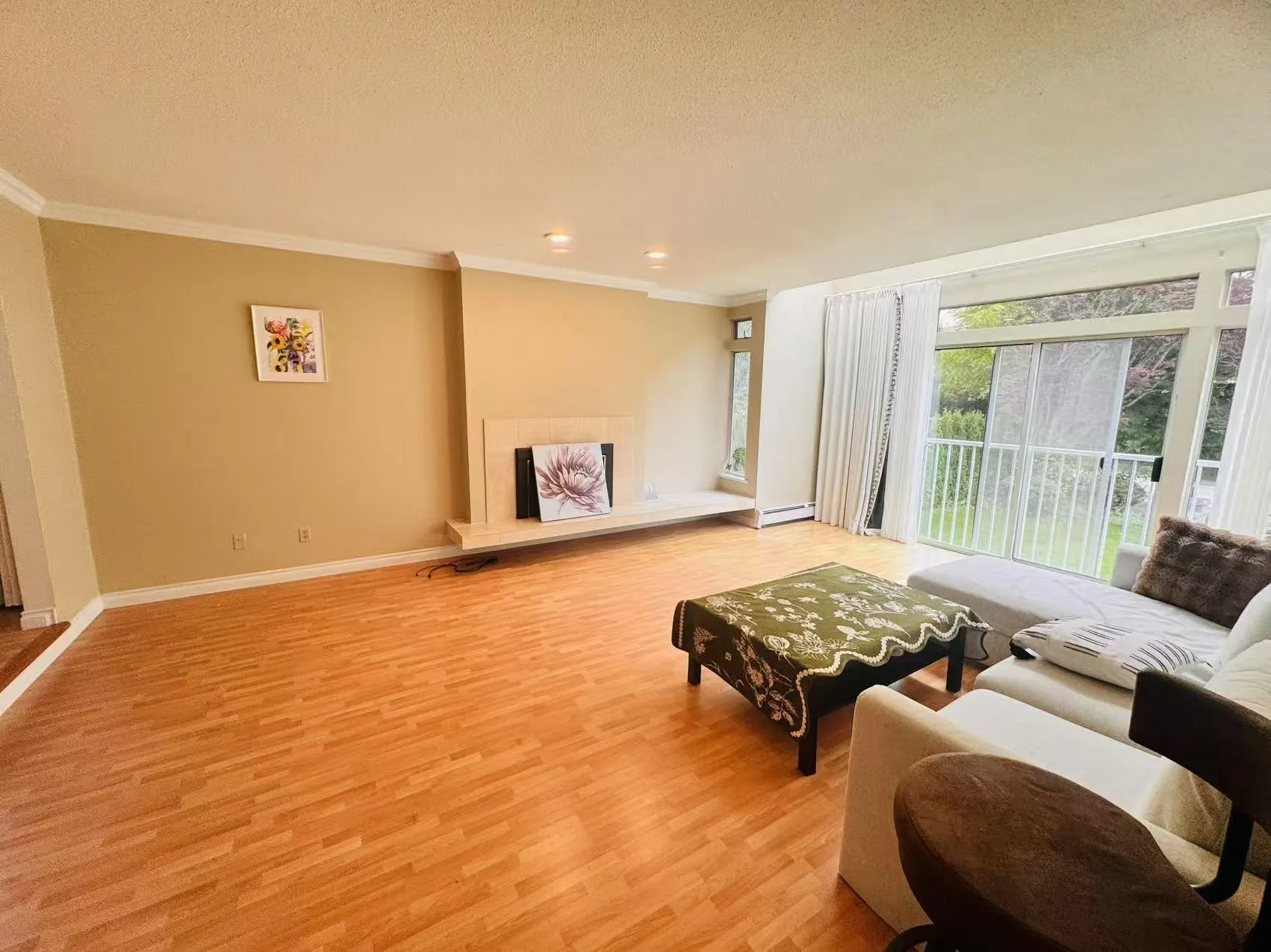 4000 W 33rd Avenue
