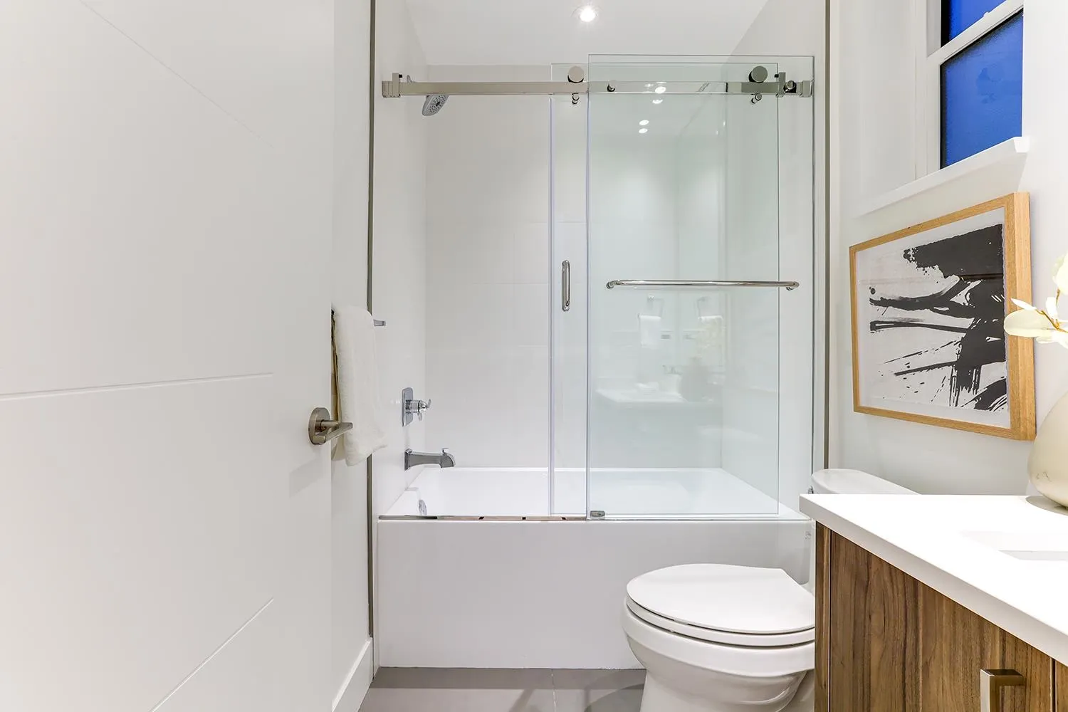 944 E 13 Avenue #1