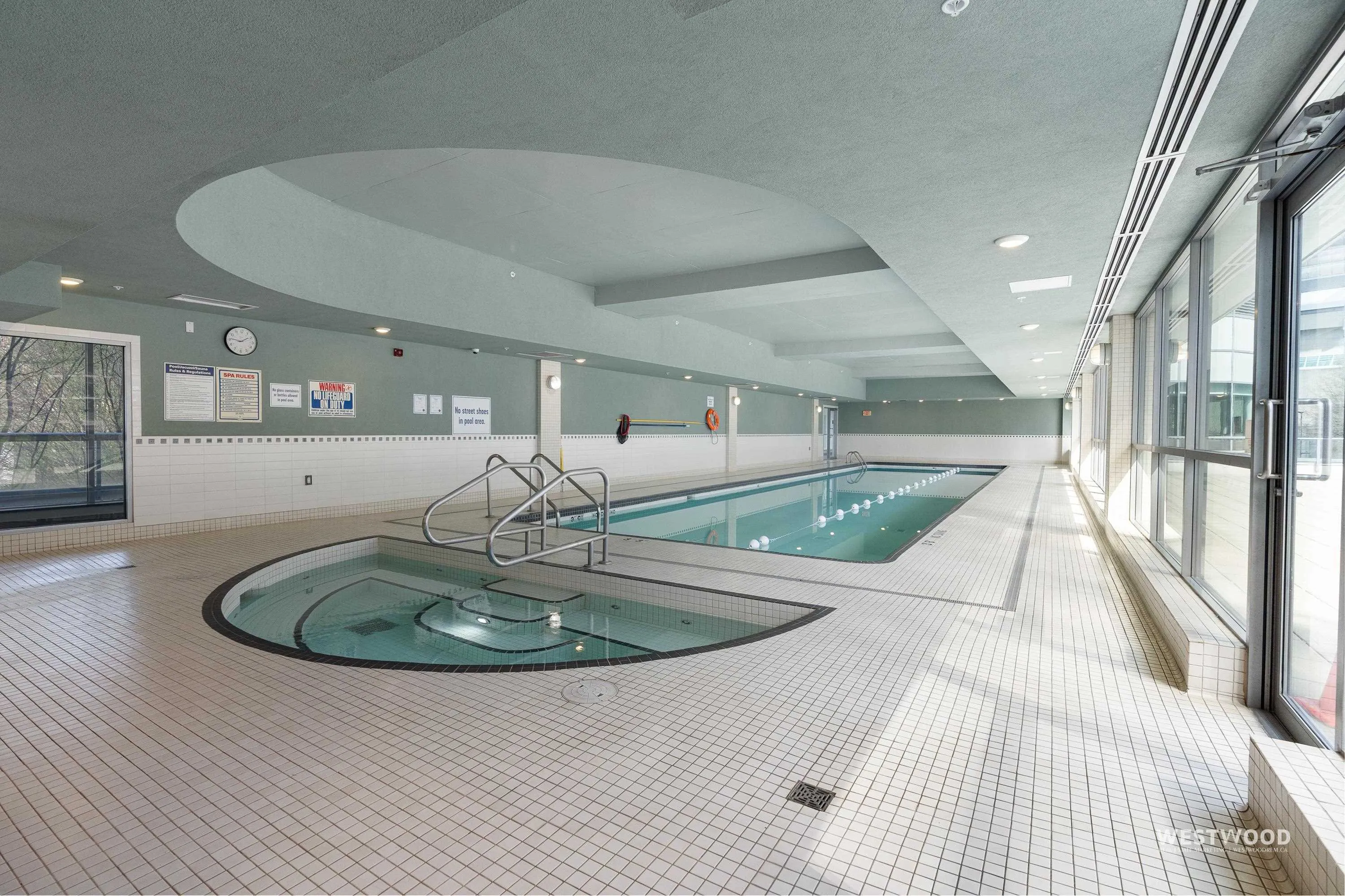 939 Expo Boulevard #808