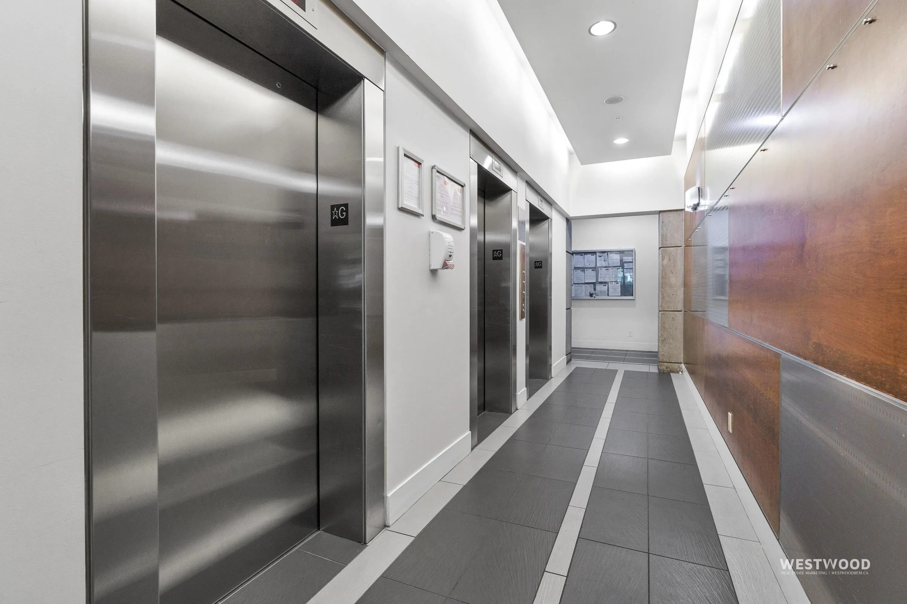 939 Expo Boulevard #808