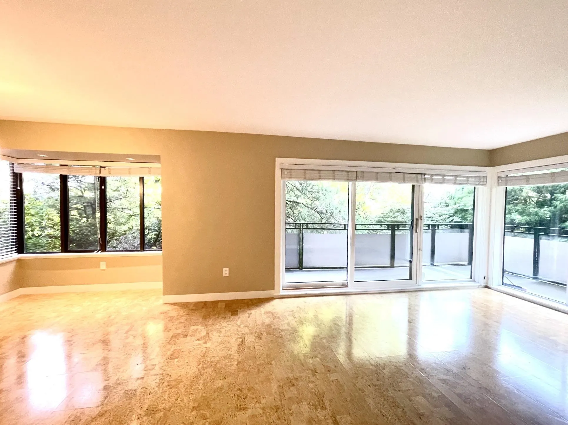 1405 W 15th Avenue #404