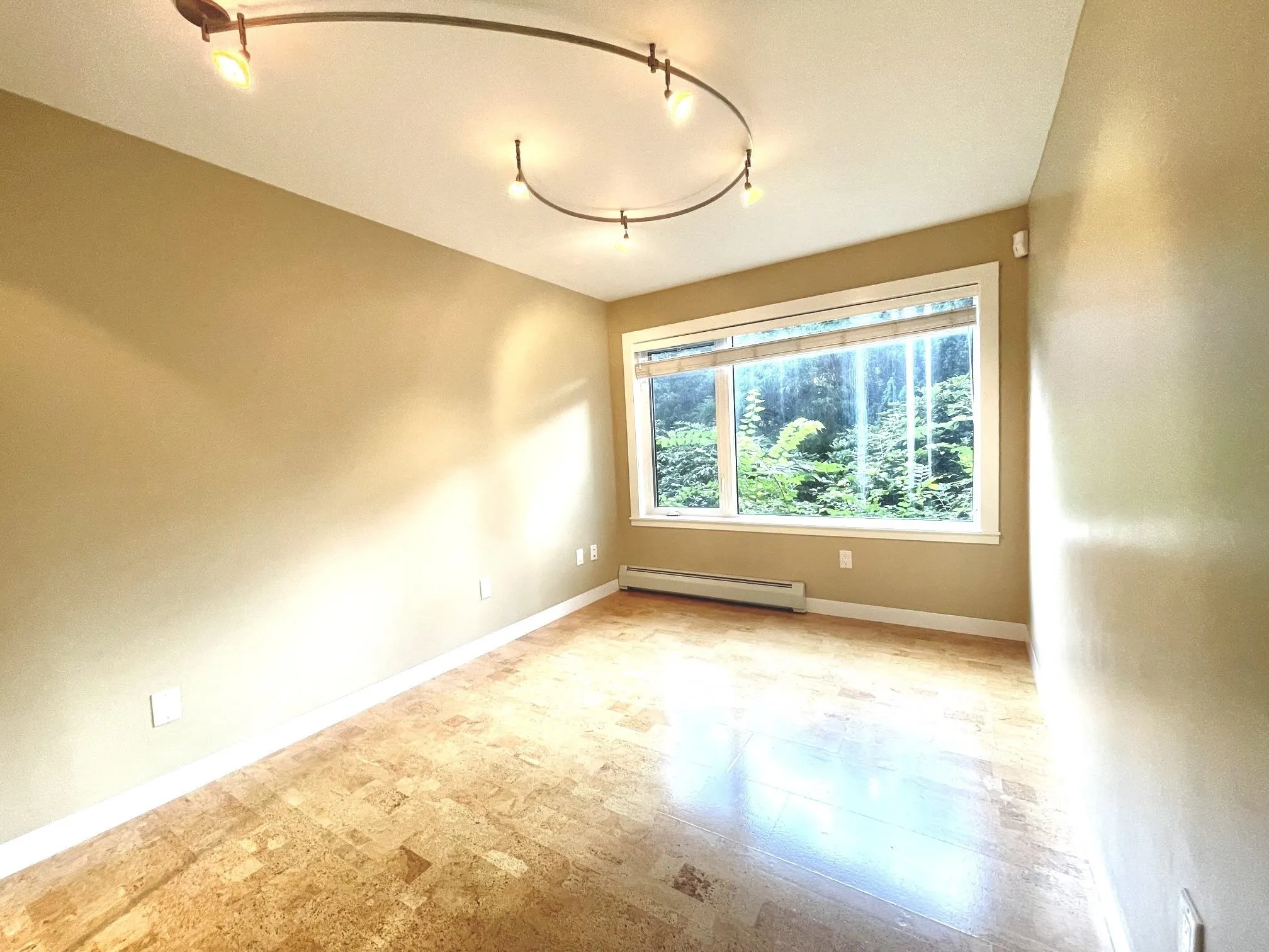1405 W 15th Avenue #404