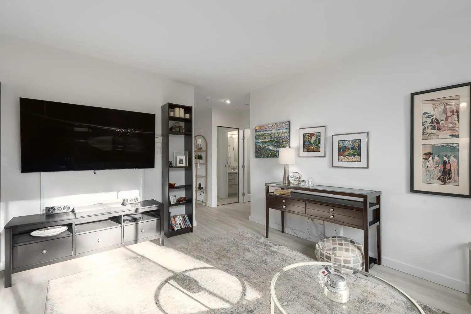 1737 Duchess Avenue #101