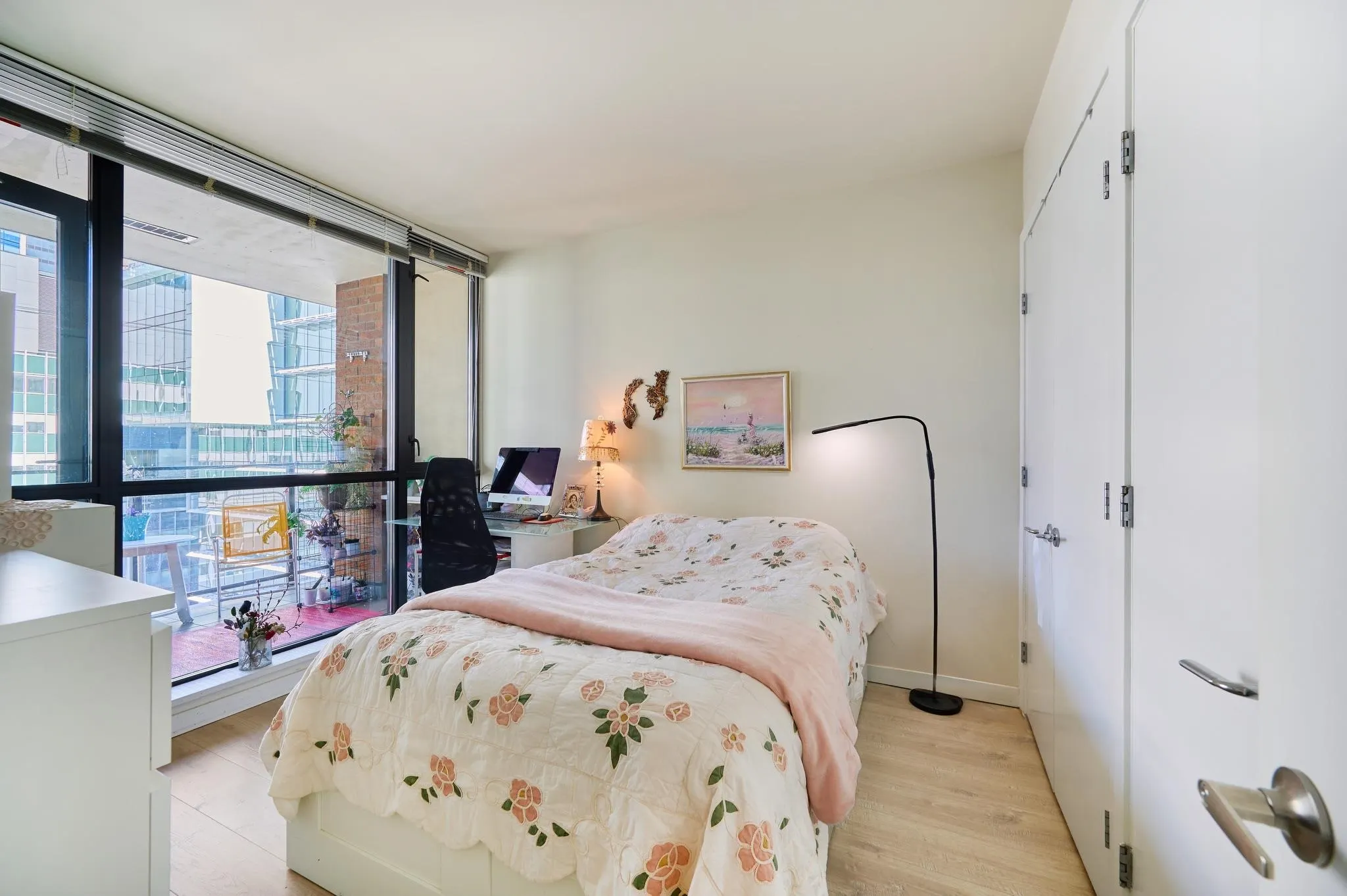 788 Richards Street #1805