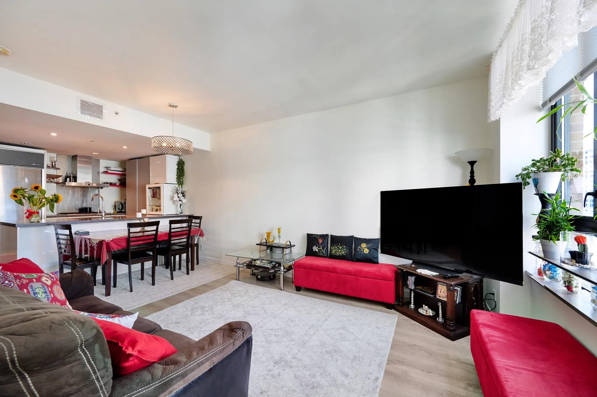 788 Richards Street #1805