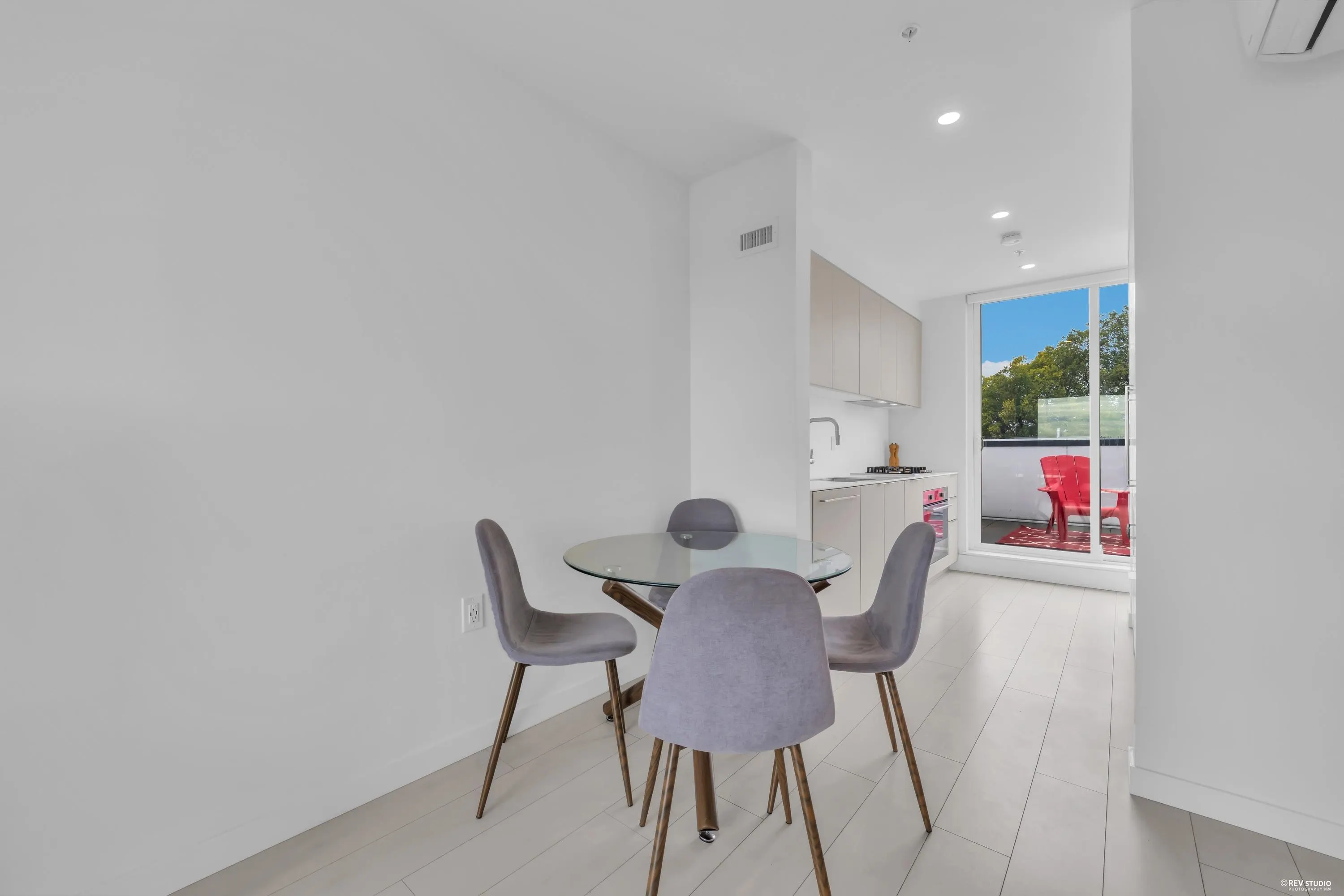 1120 E East Georgia Street #302