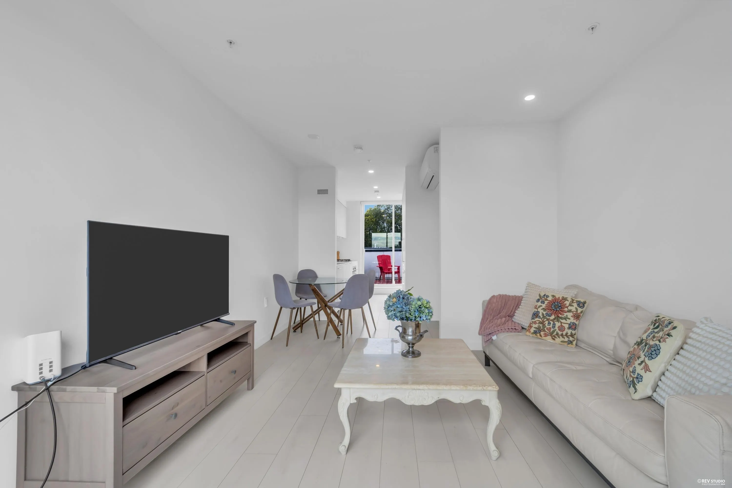 1120 E East Georgia Street #302