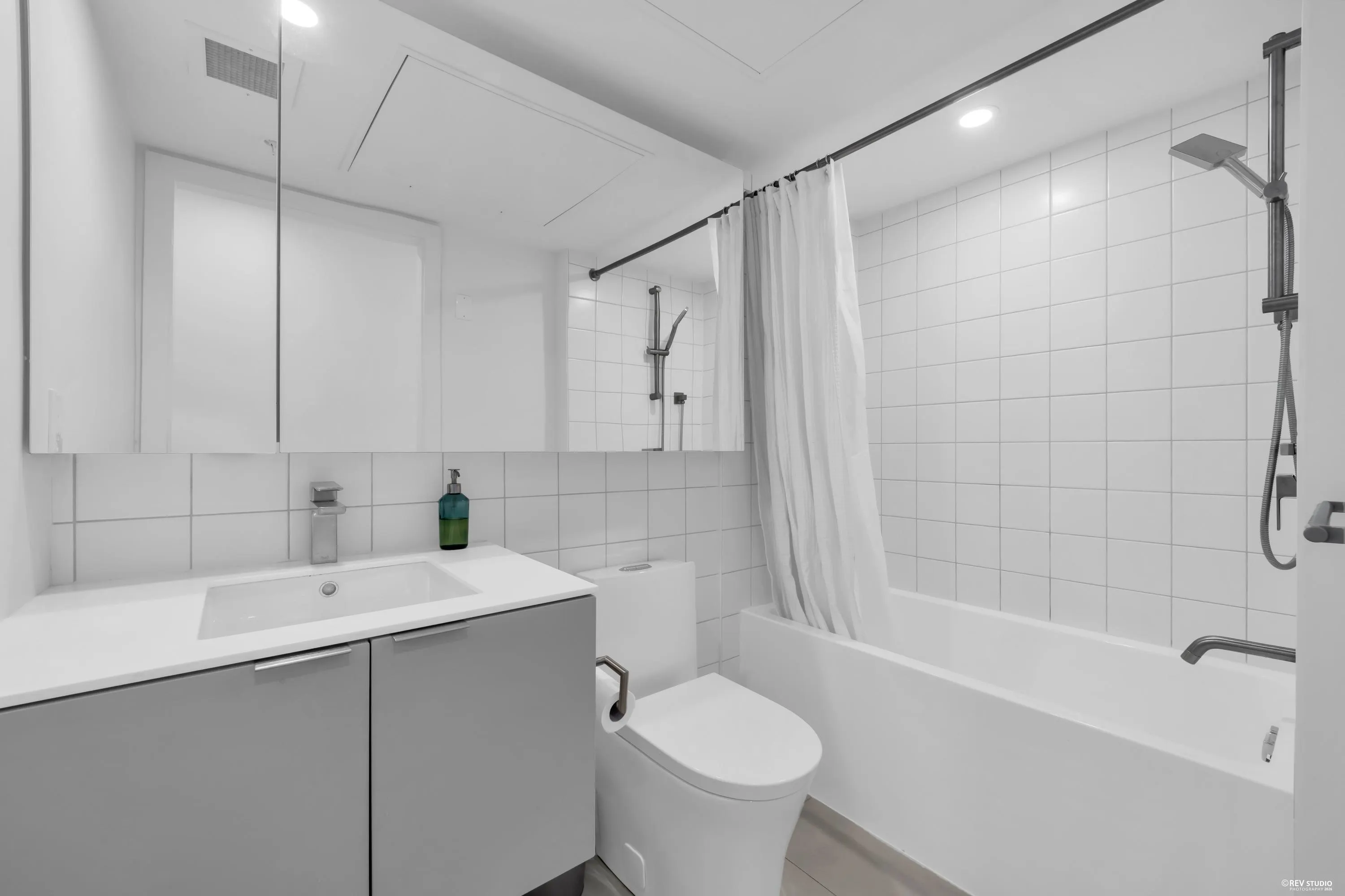 1120 E East Georgia Street #302