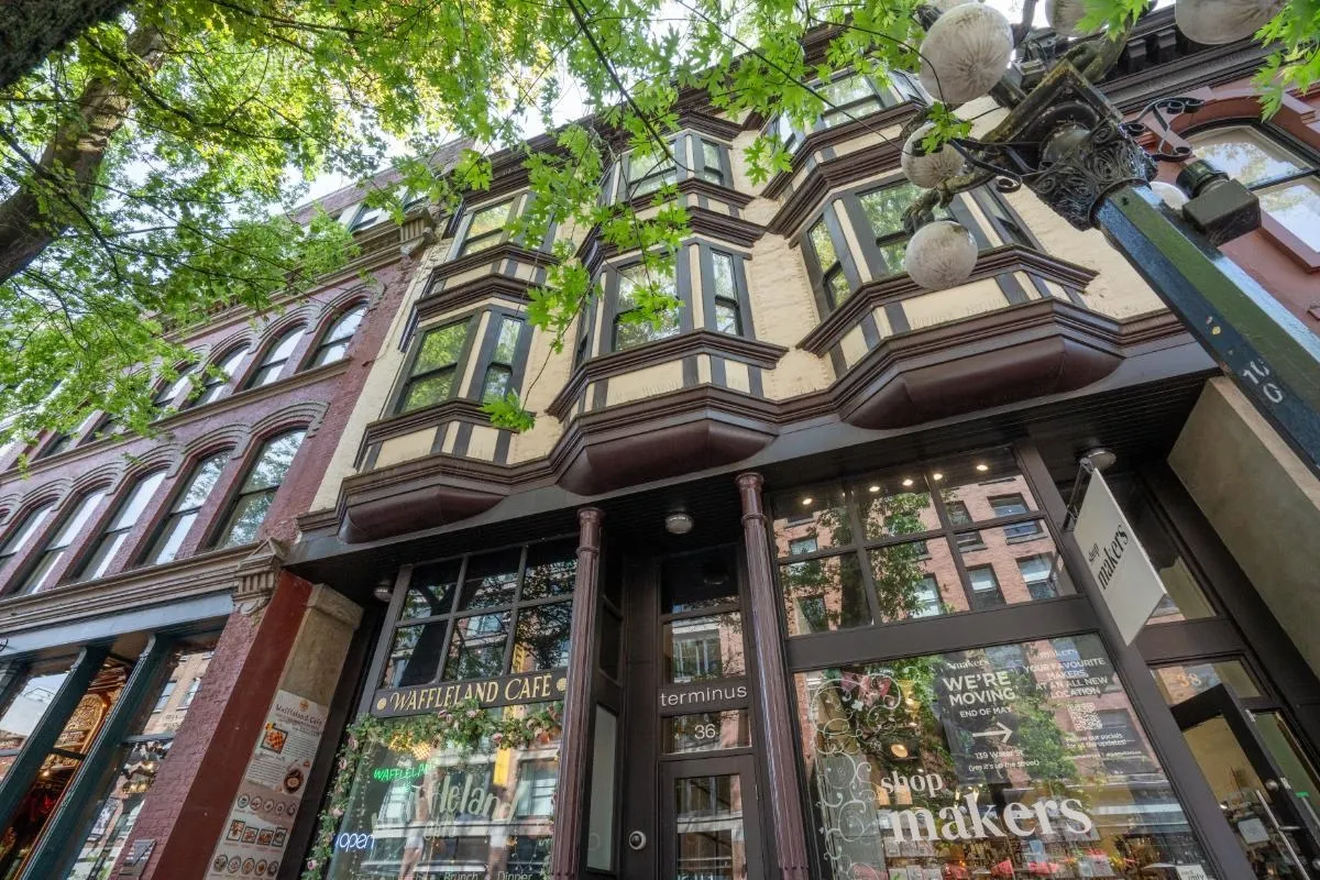 36 Water Street #609