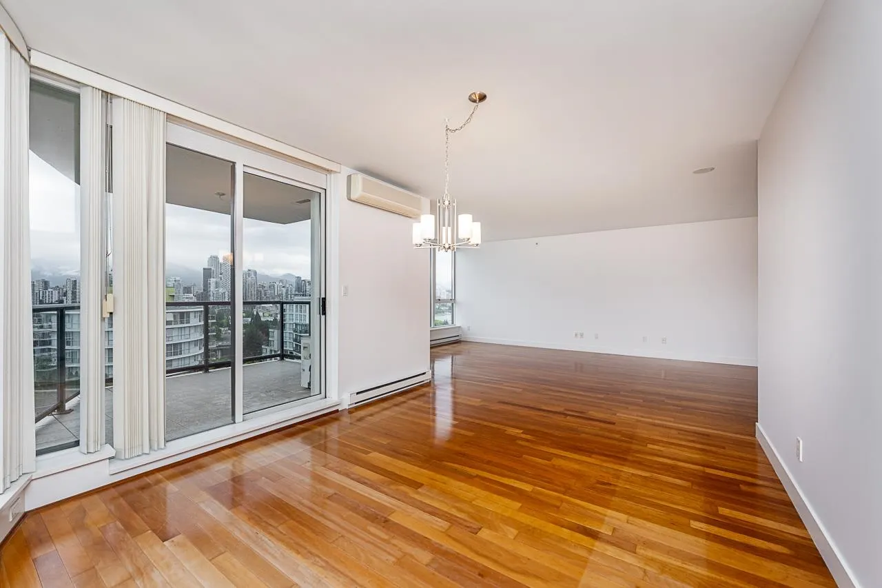1483 W 7th Avenue #1004