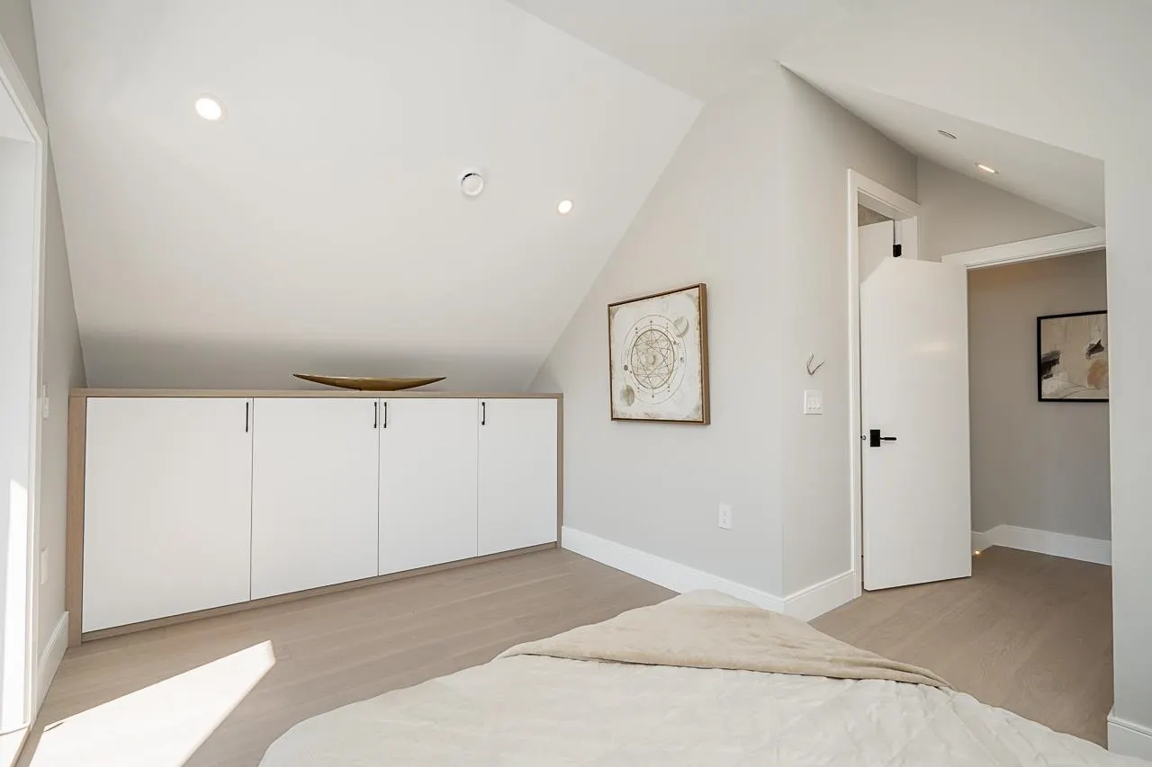 4579 W 11th Ave Avenue #1