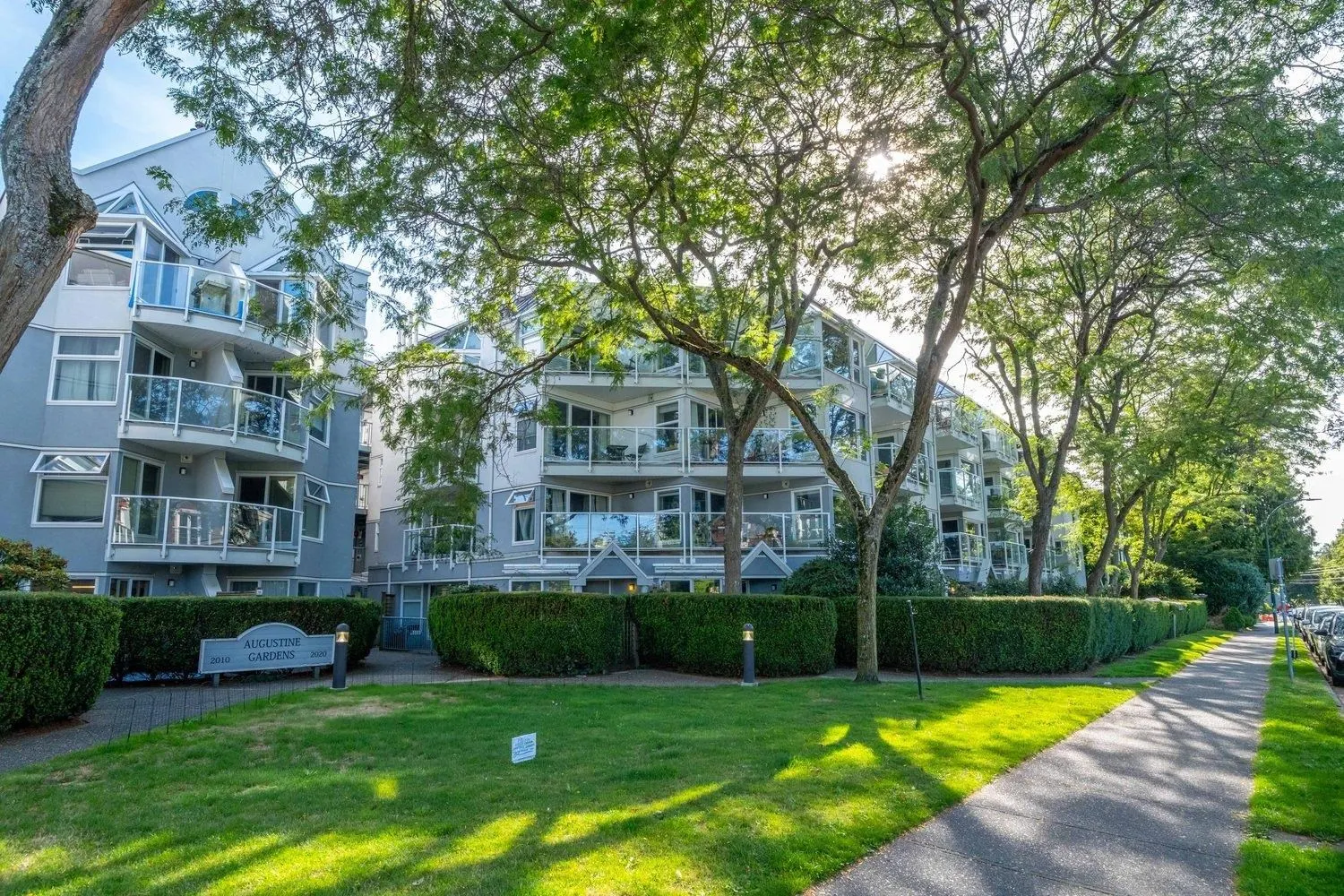 2020 W 8th Avenue #112