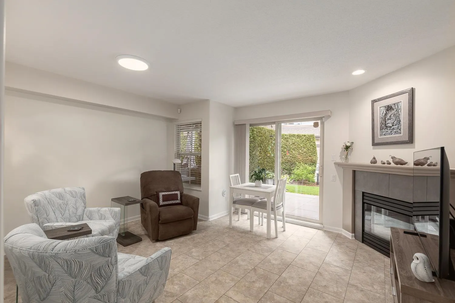 1550 Larkhall Crescent #65