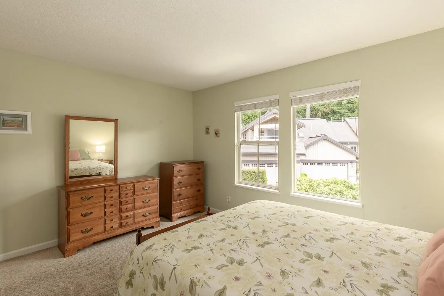 1550 Larkhall Crescent #65