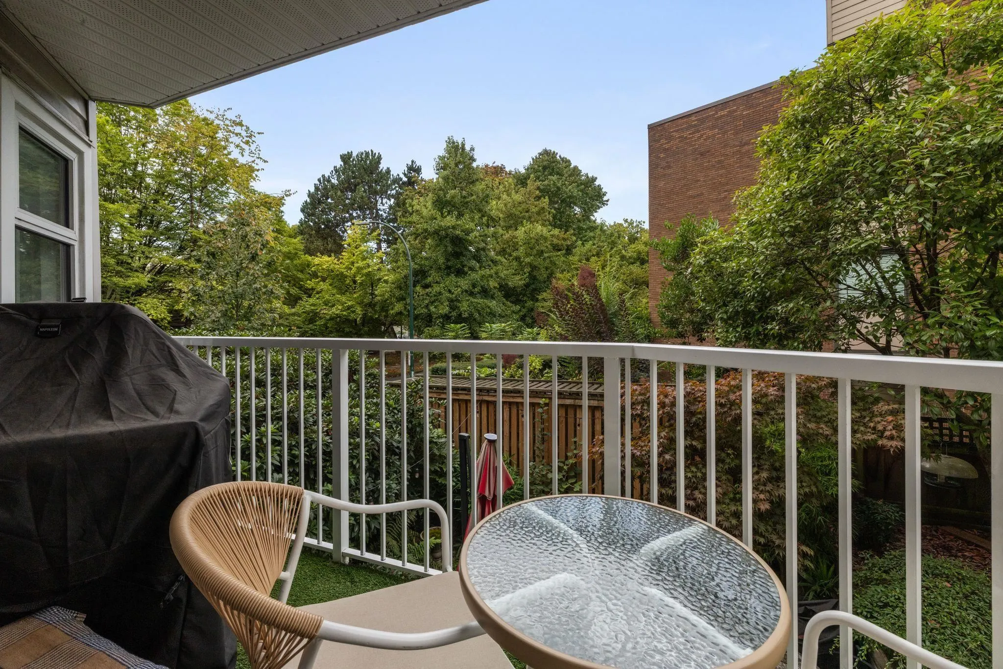 1147 Nelson Street #201