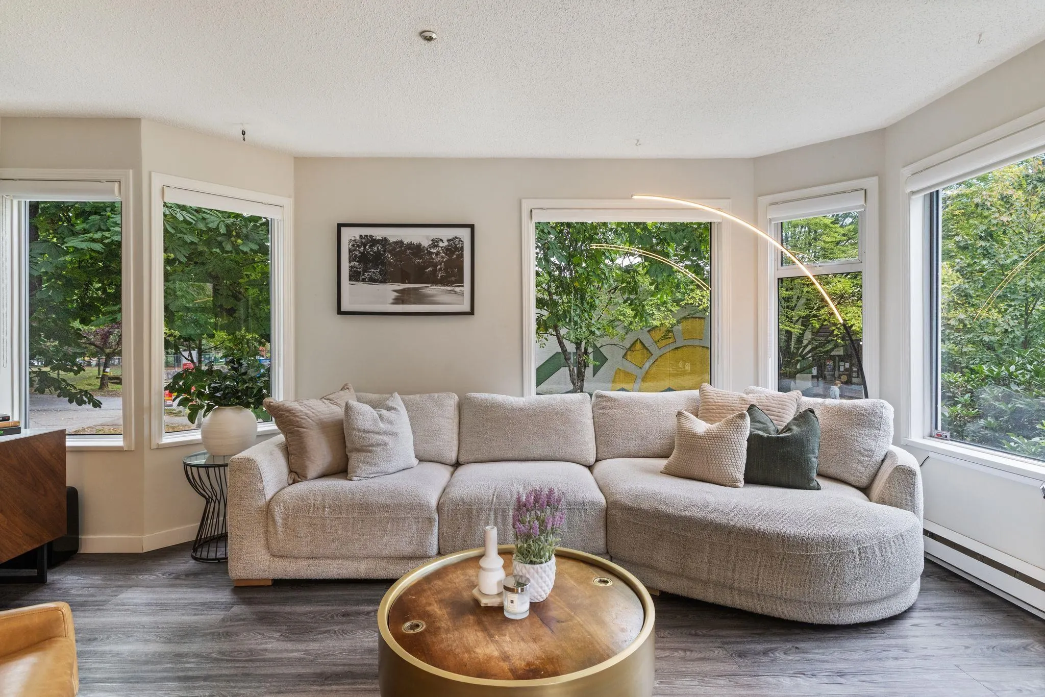 1147 Nelson Street #201