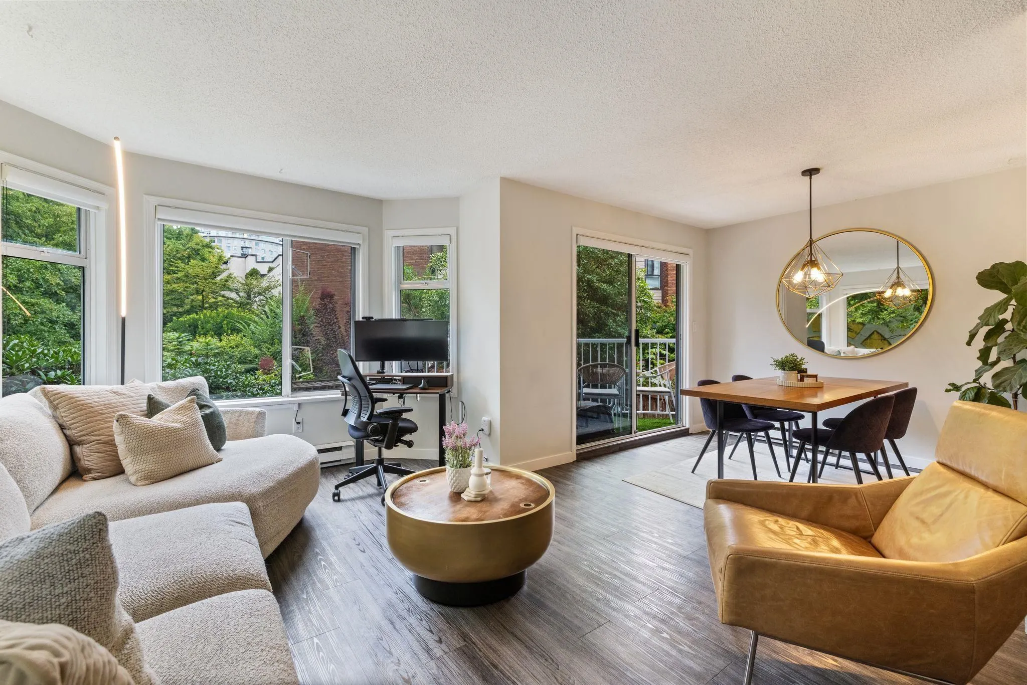 1147 Nelson Street #201
