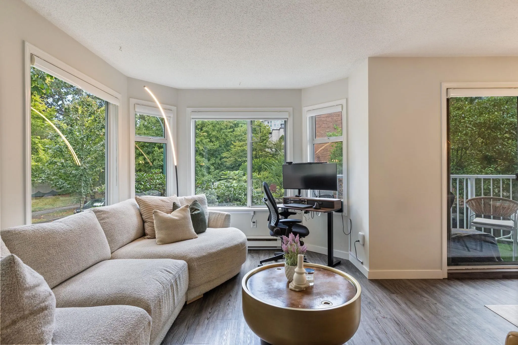 1147 Nelson Street #201