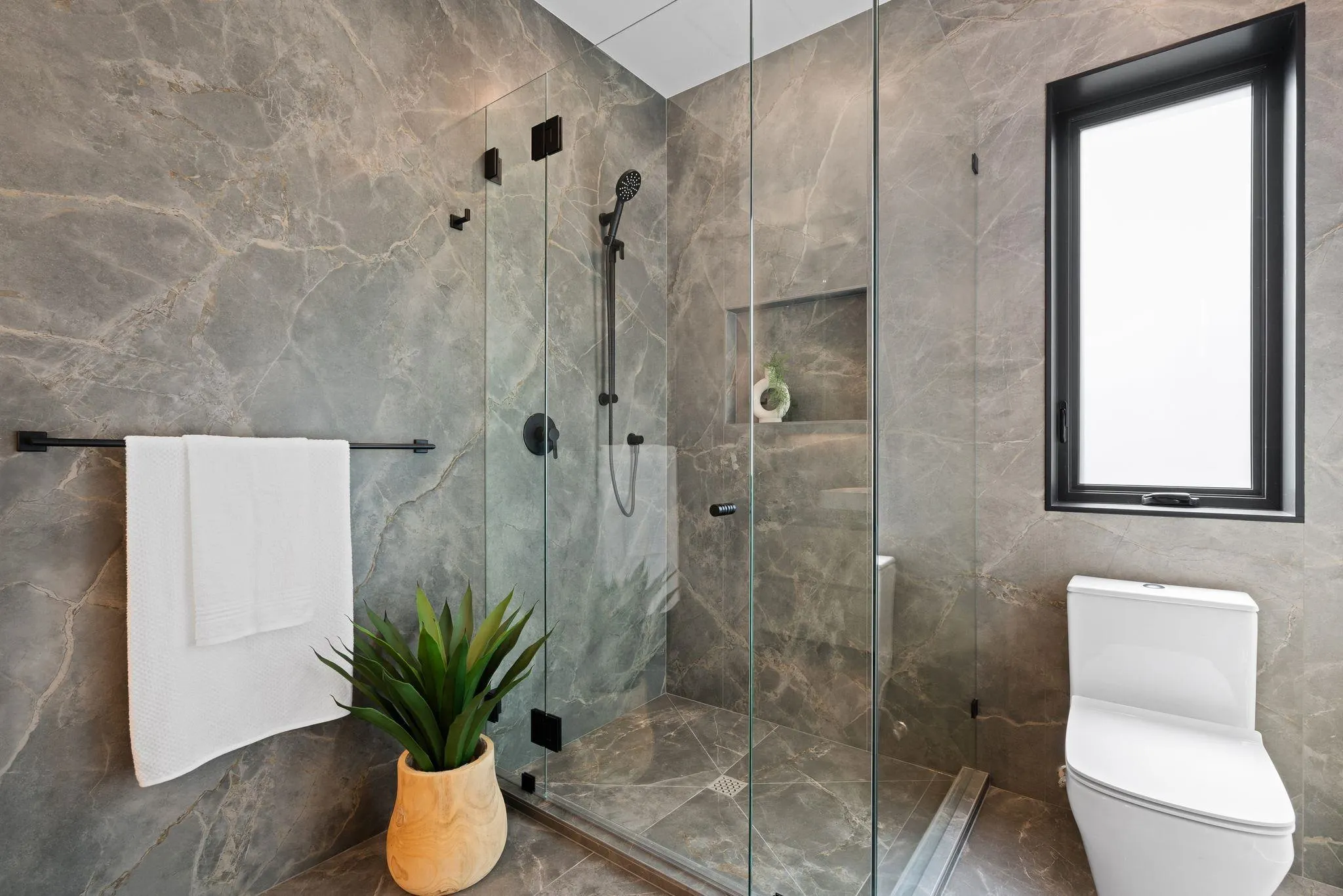 3768 W 2nd Avenue #2