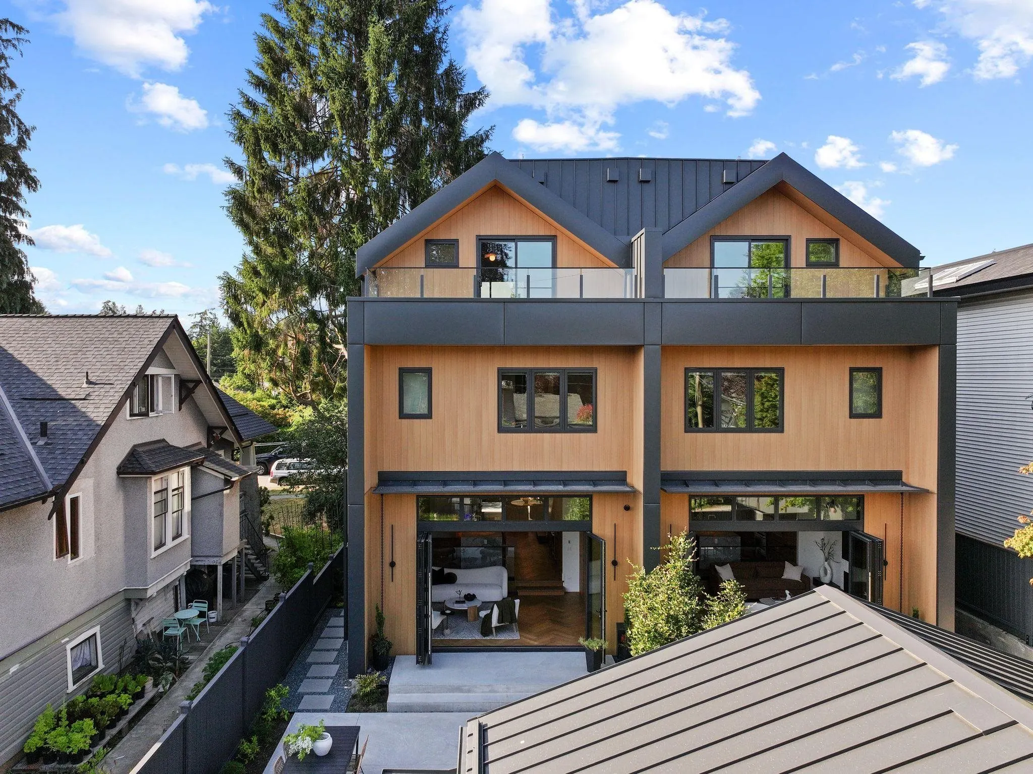 3768 W 2nd Avenue #2