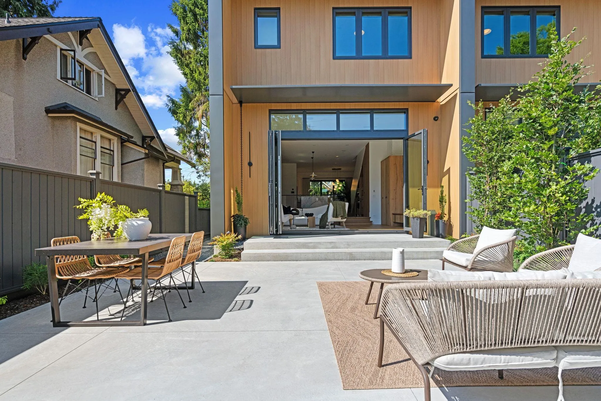 3768 W 2nd Avenue #2