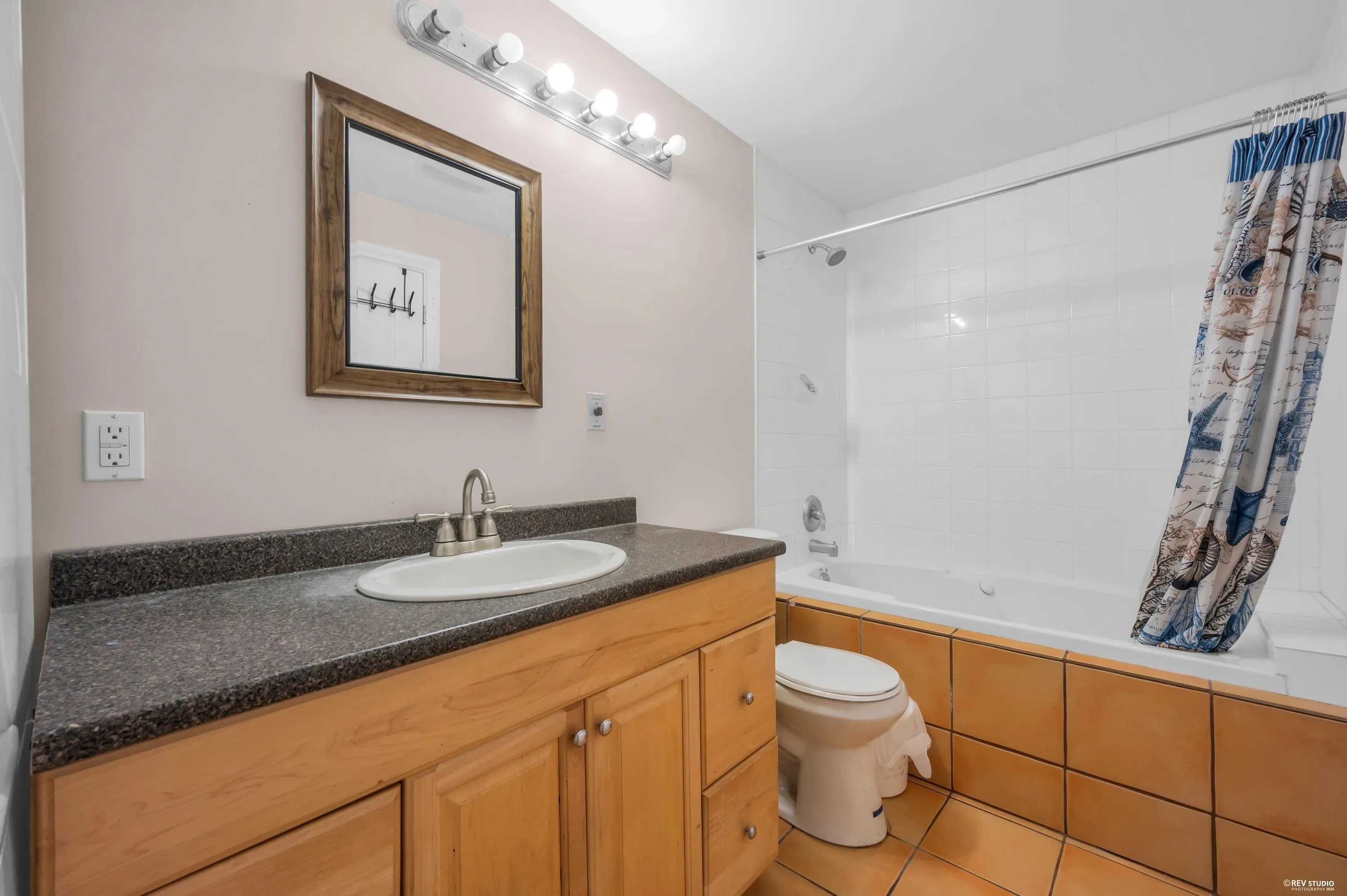 3032 Maplewood Court