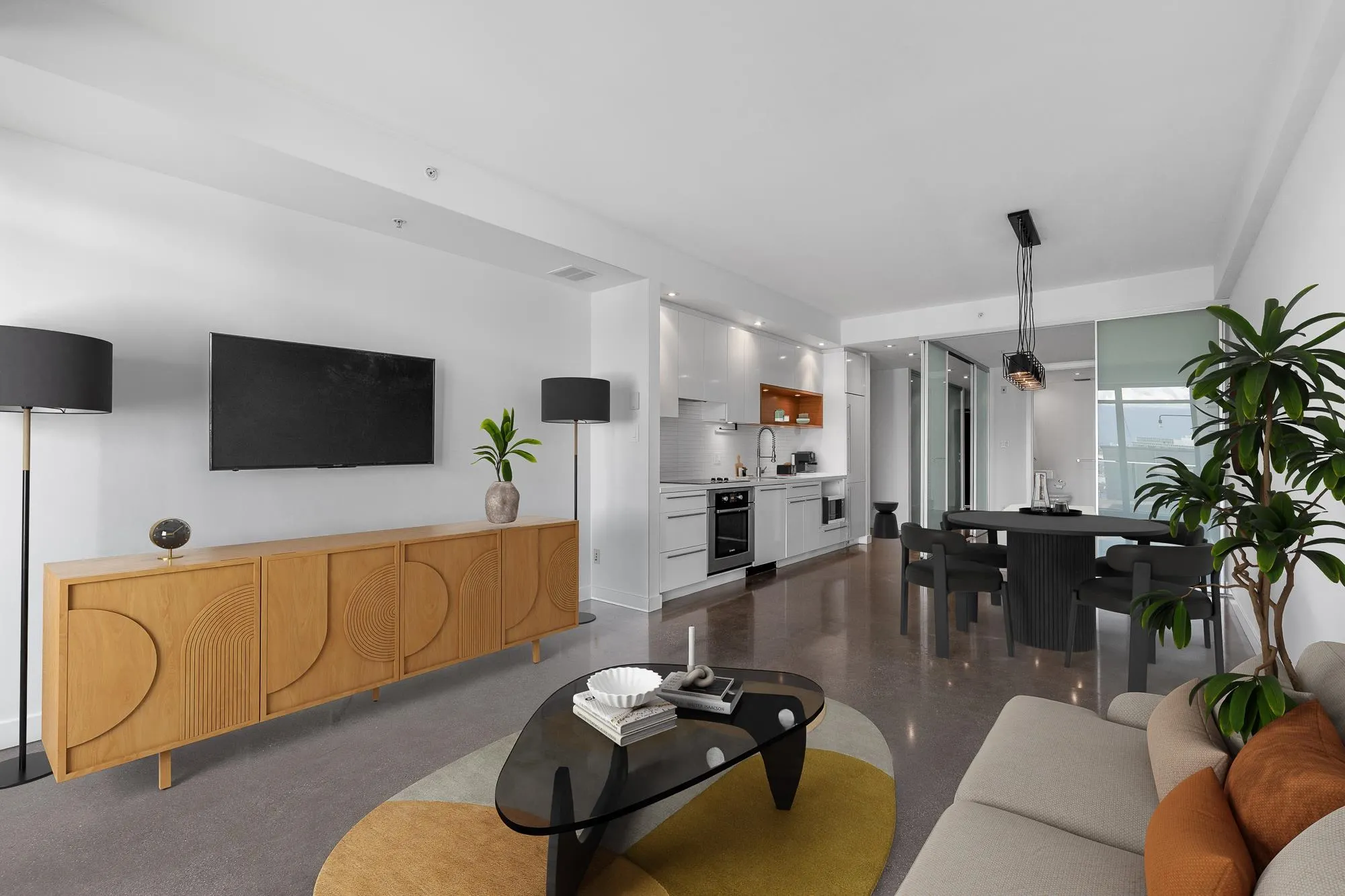 256 E 2nd Avenue #417