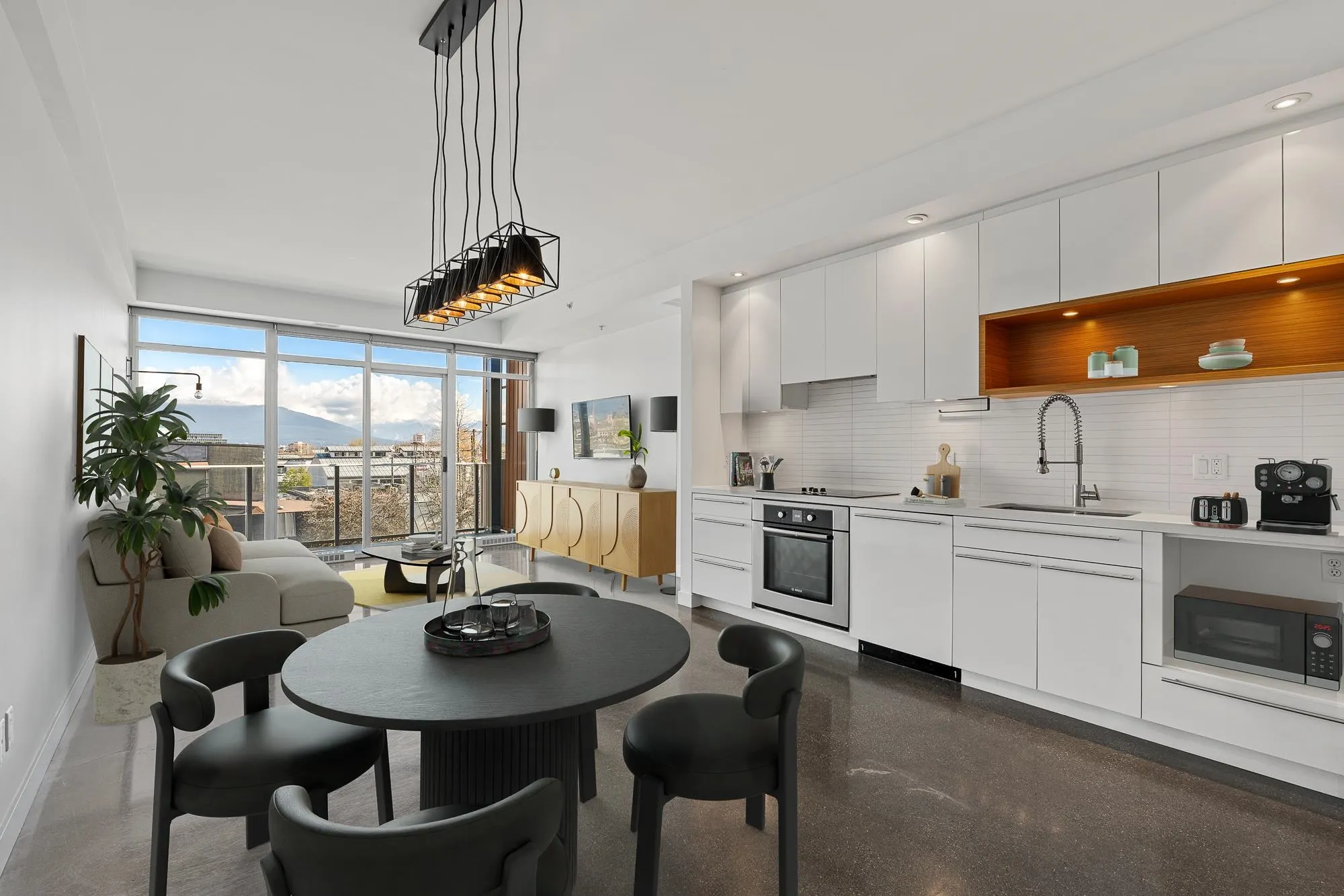 256 E 2nd Avenue #417