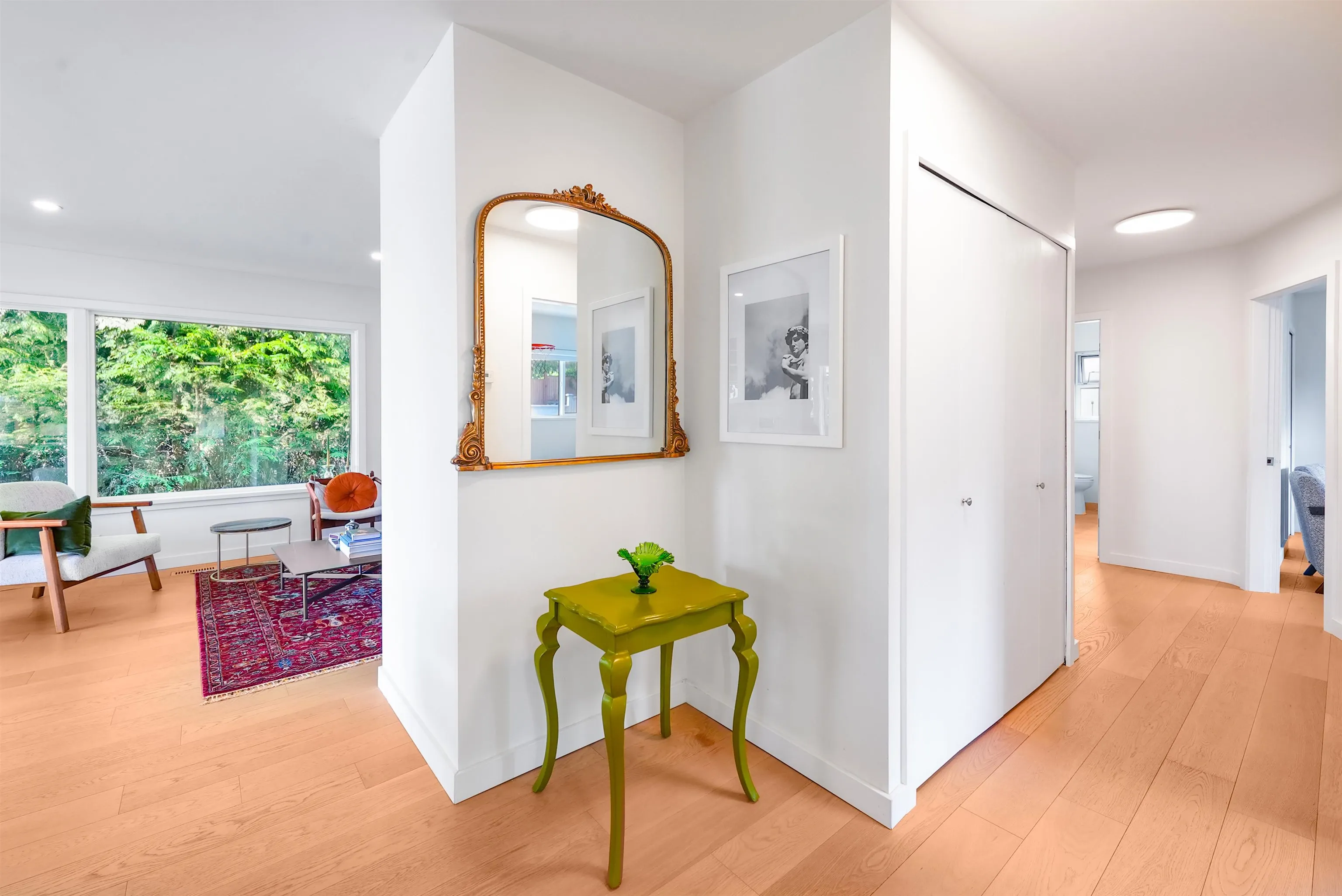 3277 Chesterfield Avenue