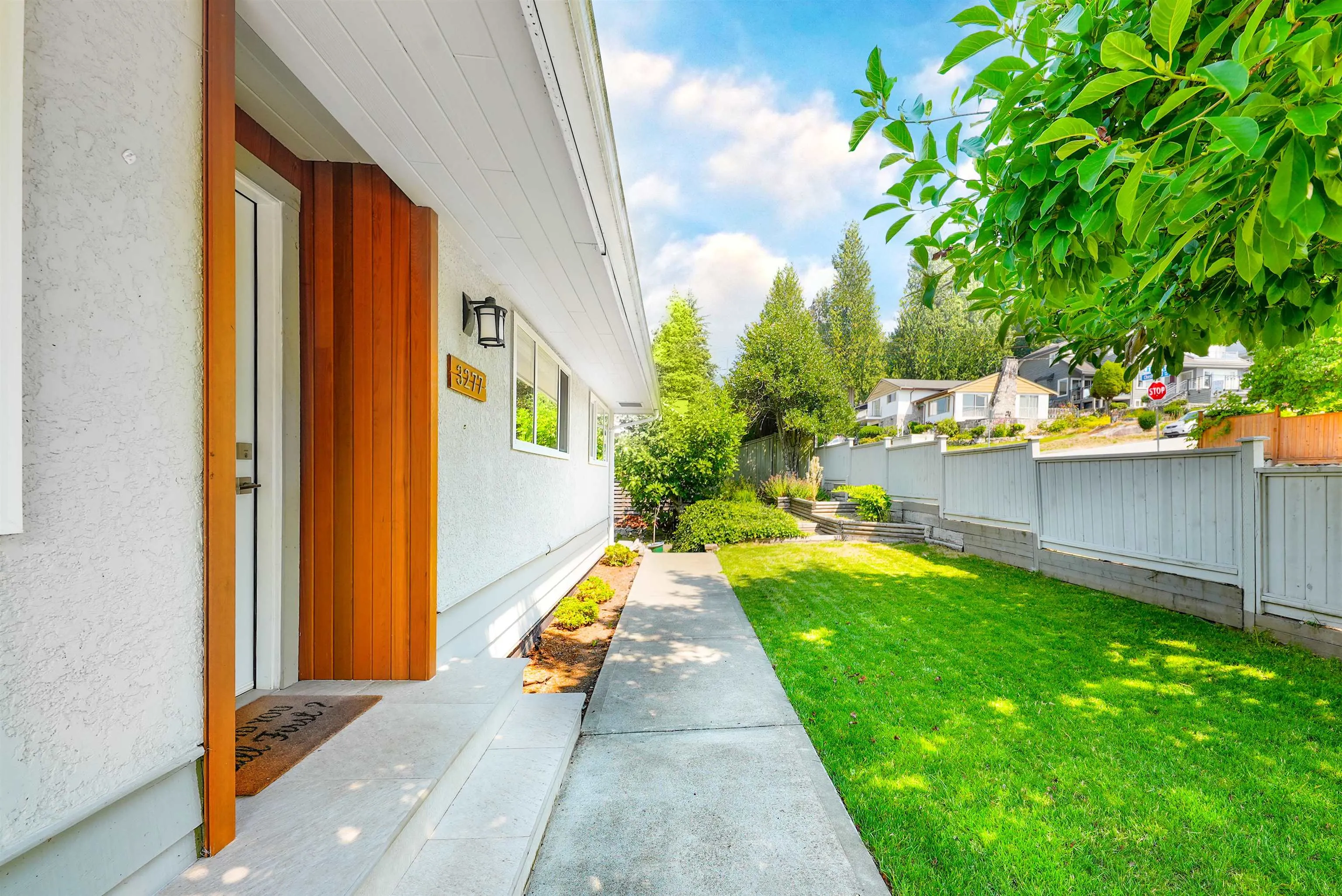 3277 Chesterfield Avenue