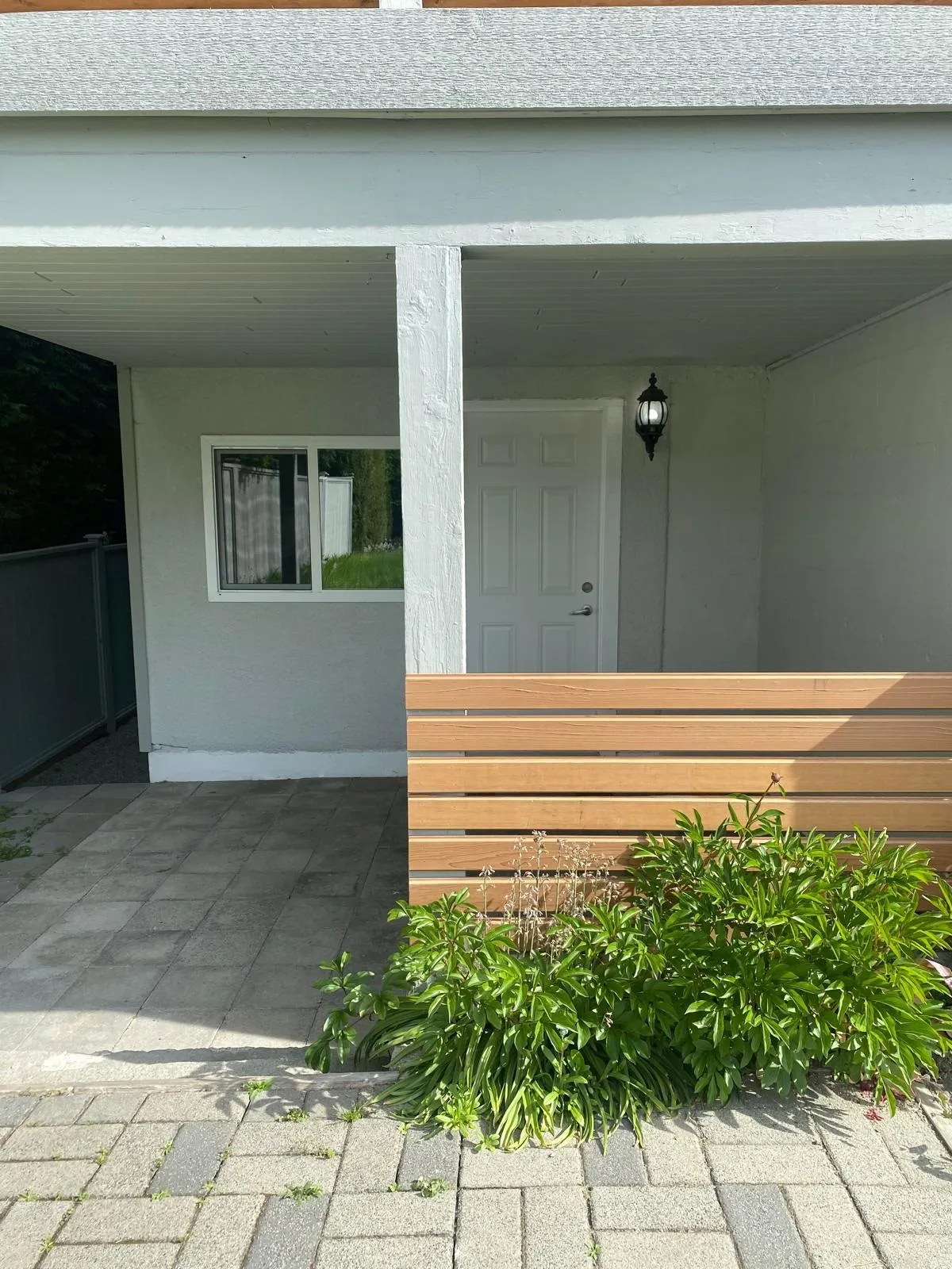 3277 Chesterfield Avenue