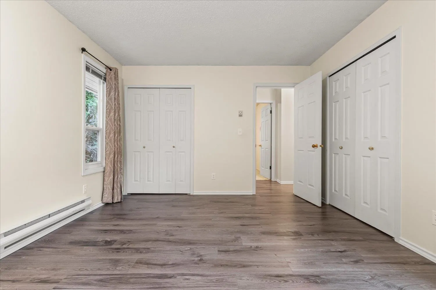 9951 Hillcrest Drive