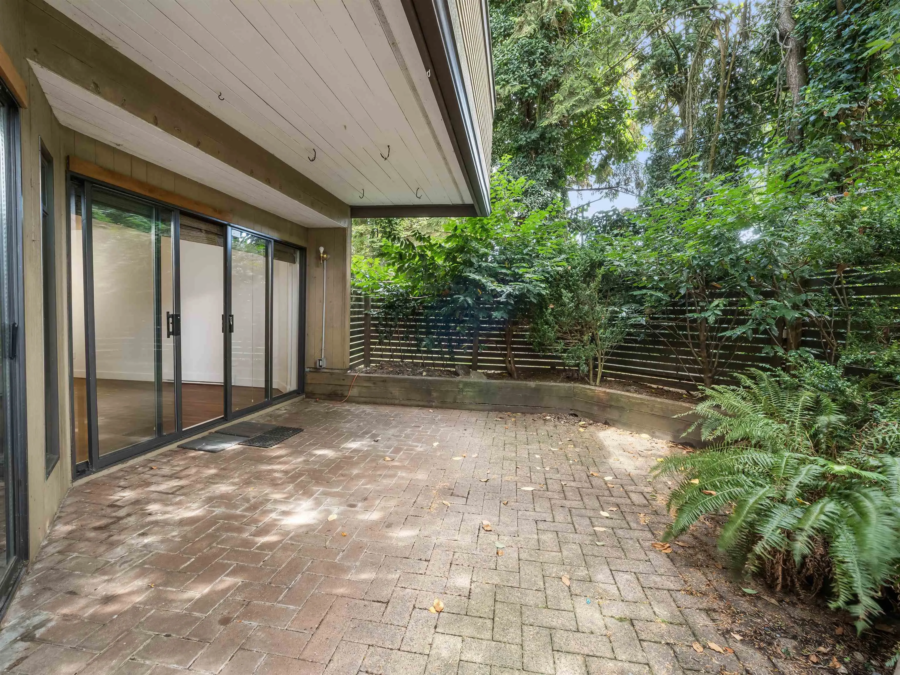 3191 Mountain Highway #105