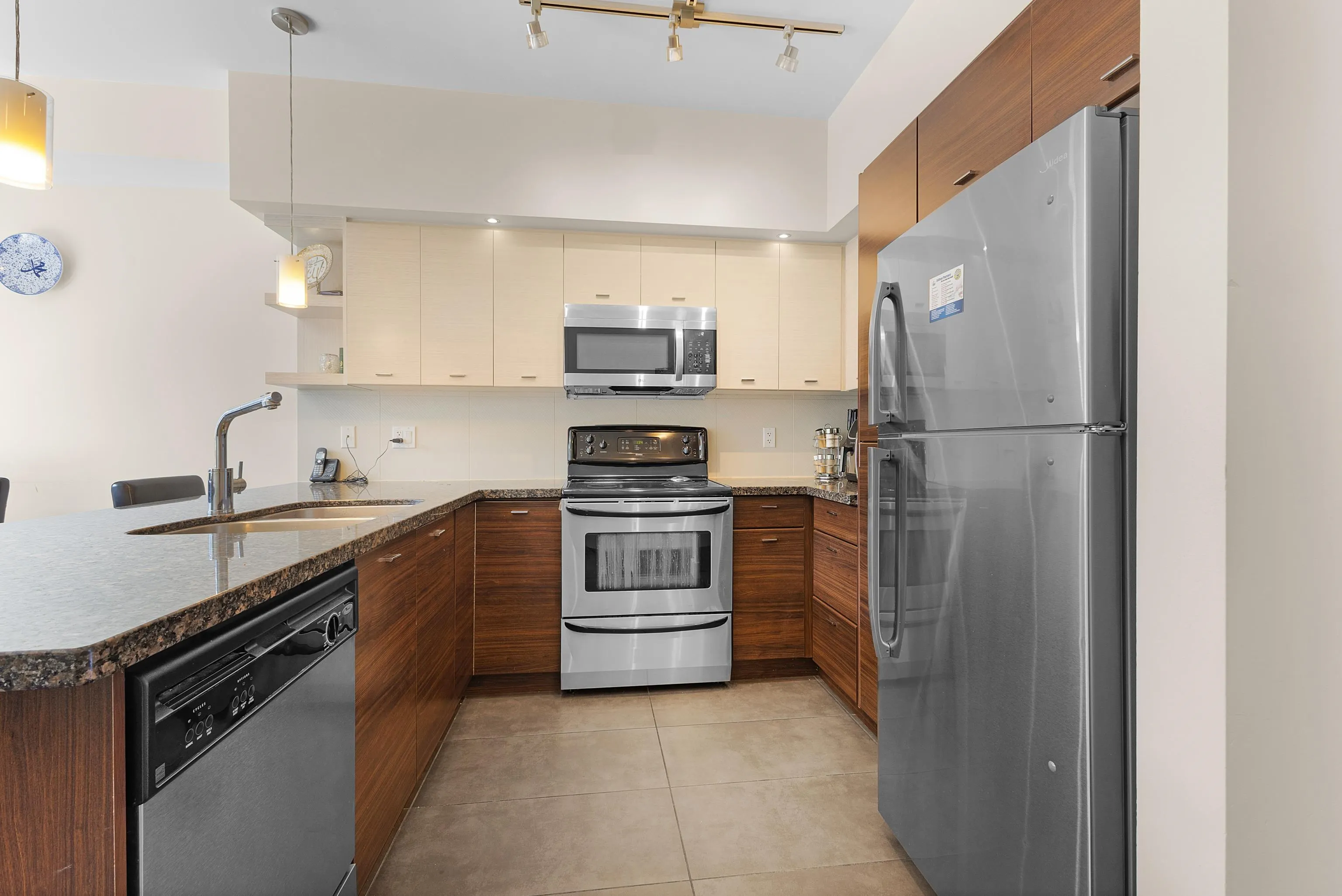 6299 144 Street #138