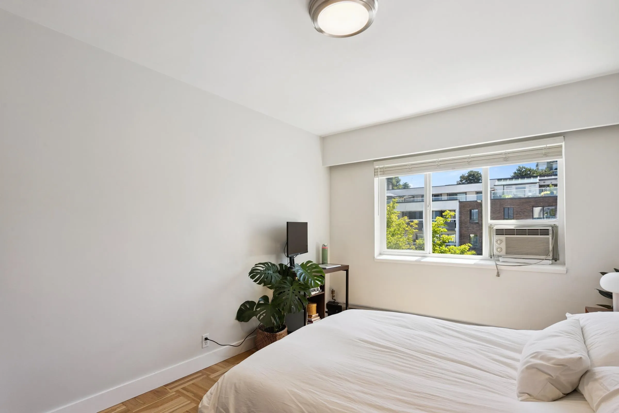 2469 Cornwall Avenue #303